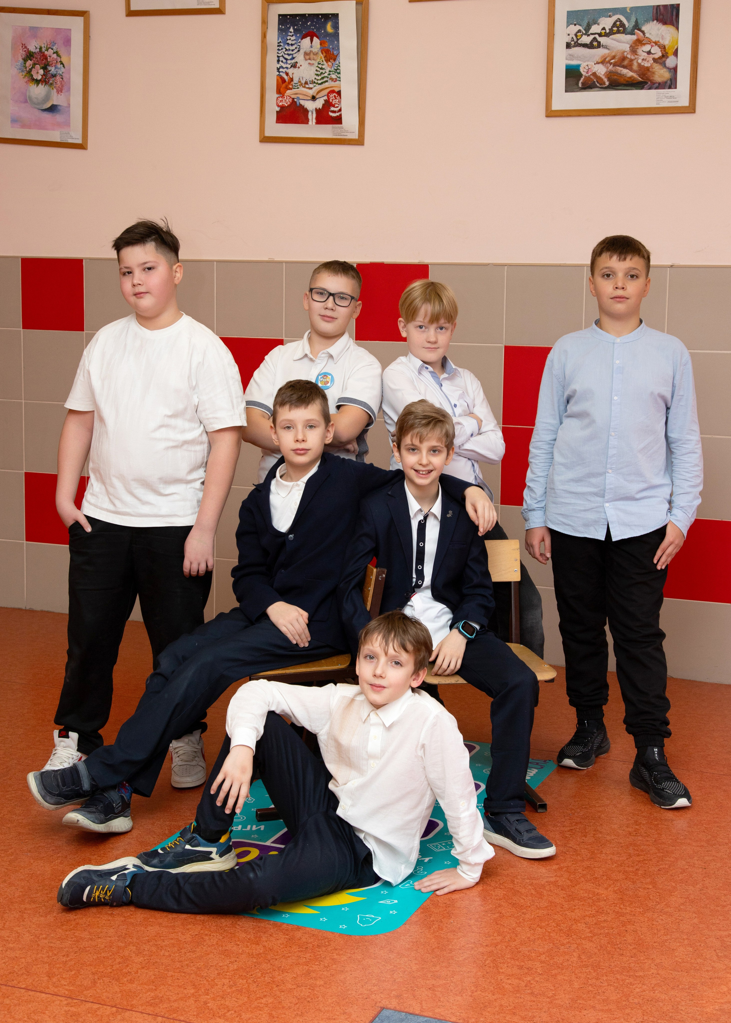 Групповая фотография. Начальная школа. 4 класс. Фотограф Игорь Полозов