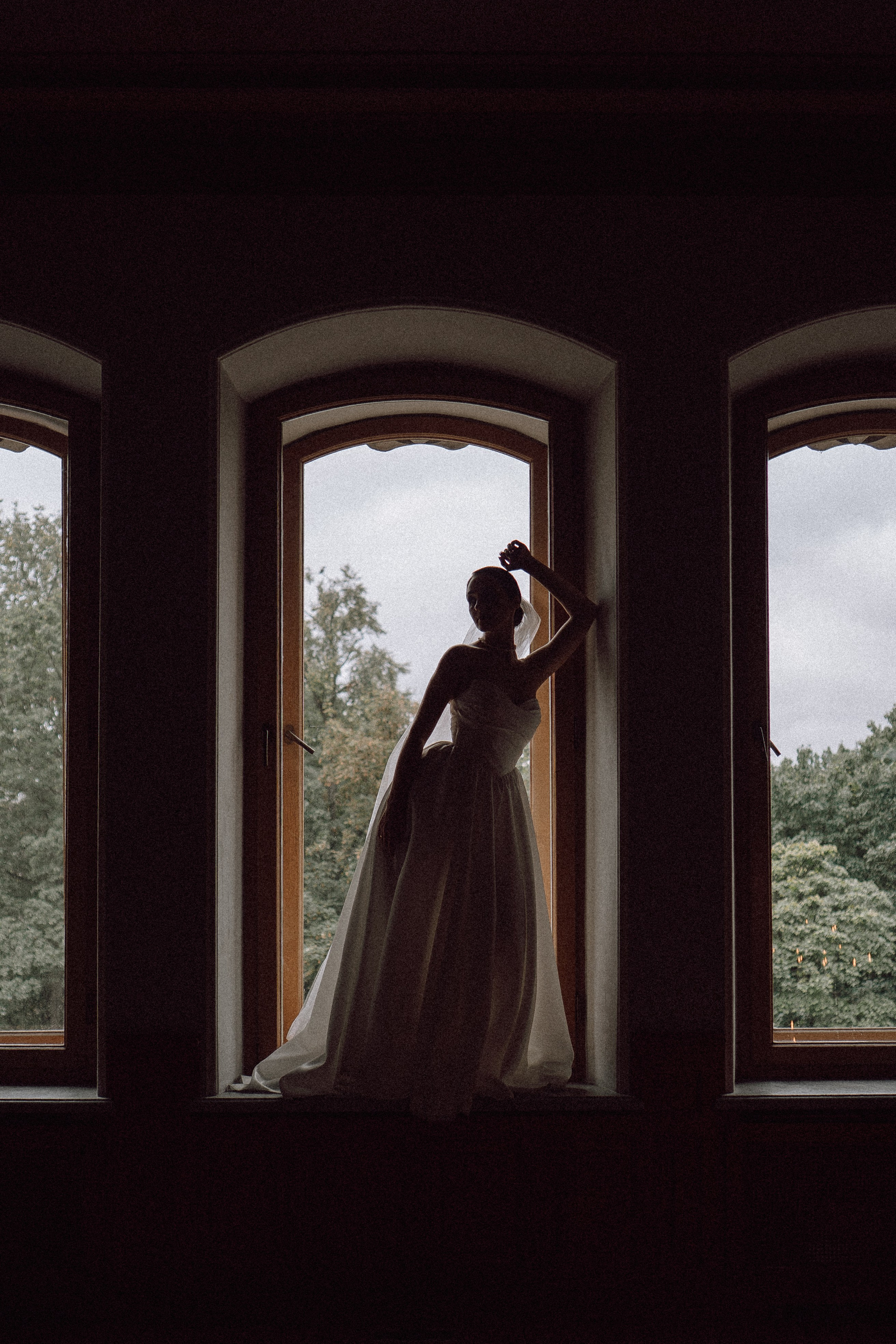 СВАДЕБНАЯ ПРОГУЛКА В САНТК-ПЕТЕРБУРГЕ (ИСАКИЕВСКИЙ СОБОР, ЗИМНЯЯ КАНАВКА, ЭРМИТАЖ И БОЛЬШАЯ МОРСКАЯ УЛИЦА). Профессиональный фотограф, Санкт-Петербург — Виктория Богомолова