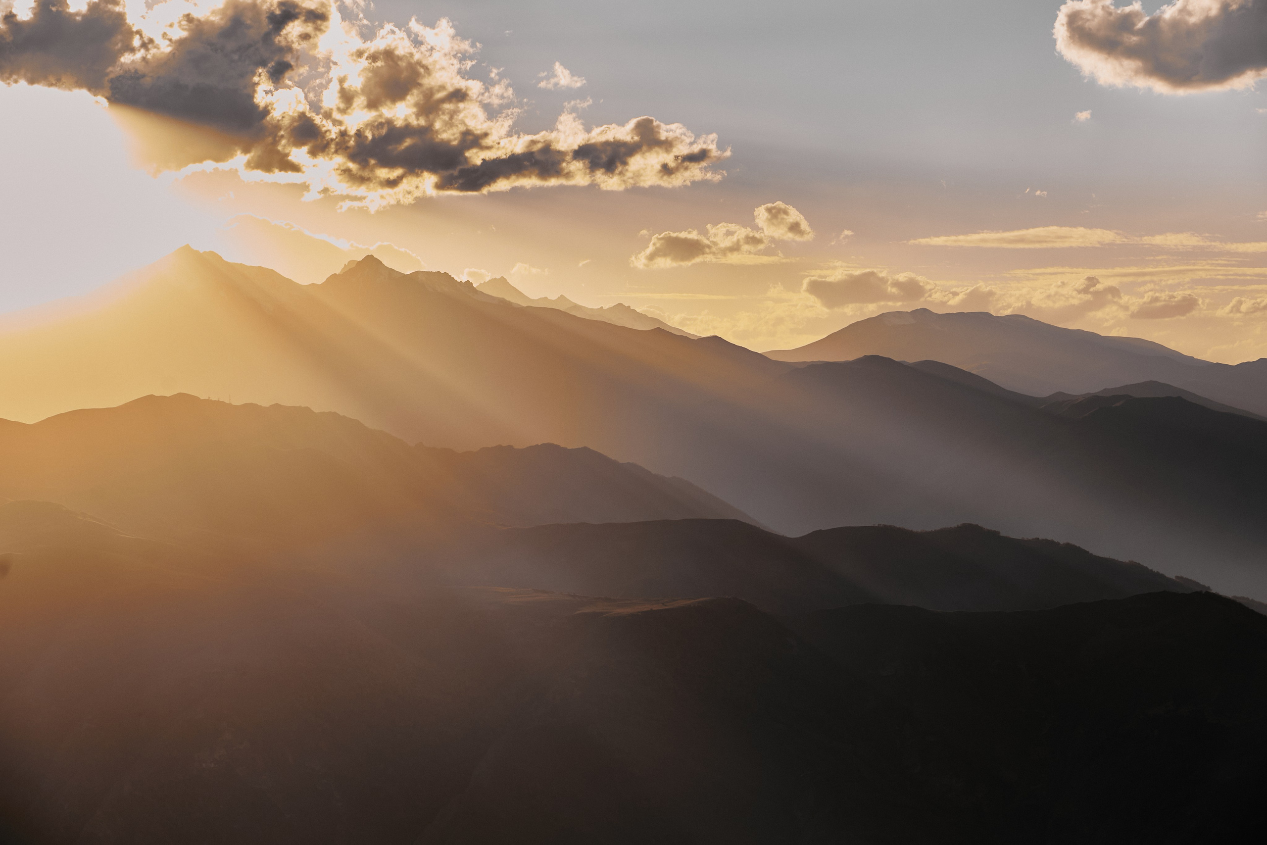 Лха 2500. Фотограф Продюсер в горах КБР / Москва  Нальчик Горы