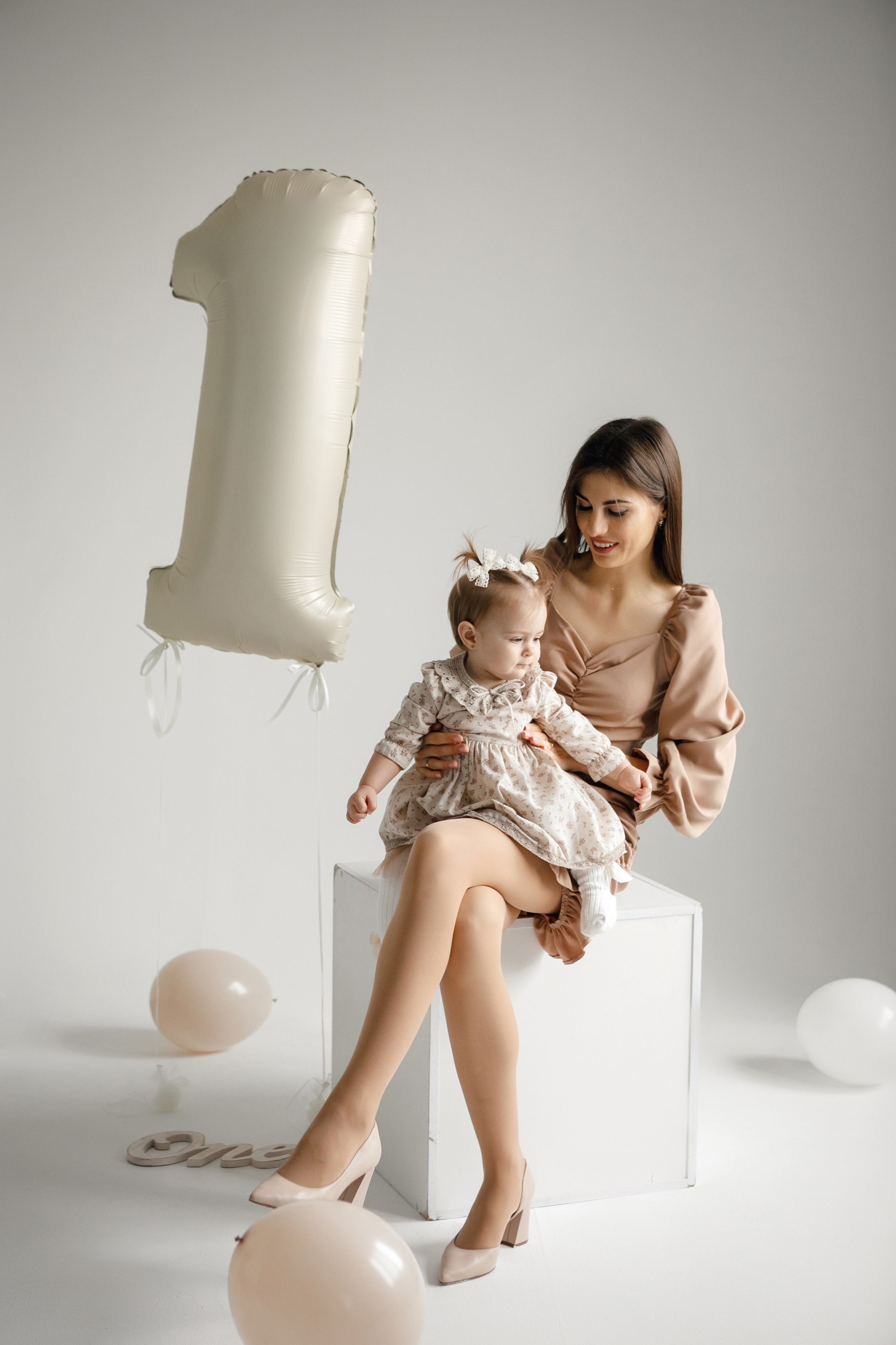 Годовасие Ева. Свадьбы