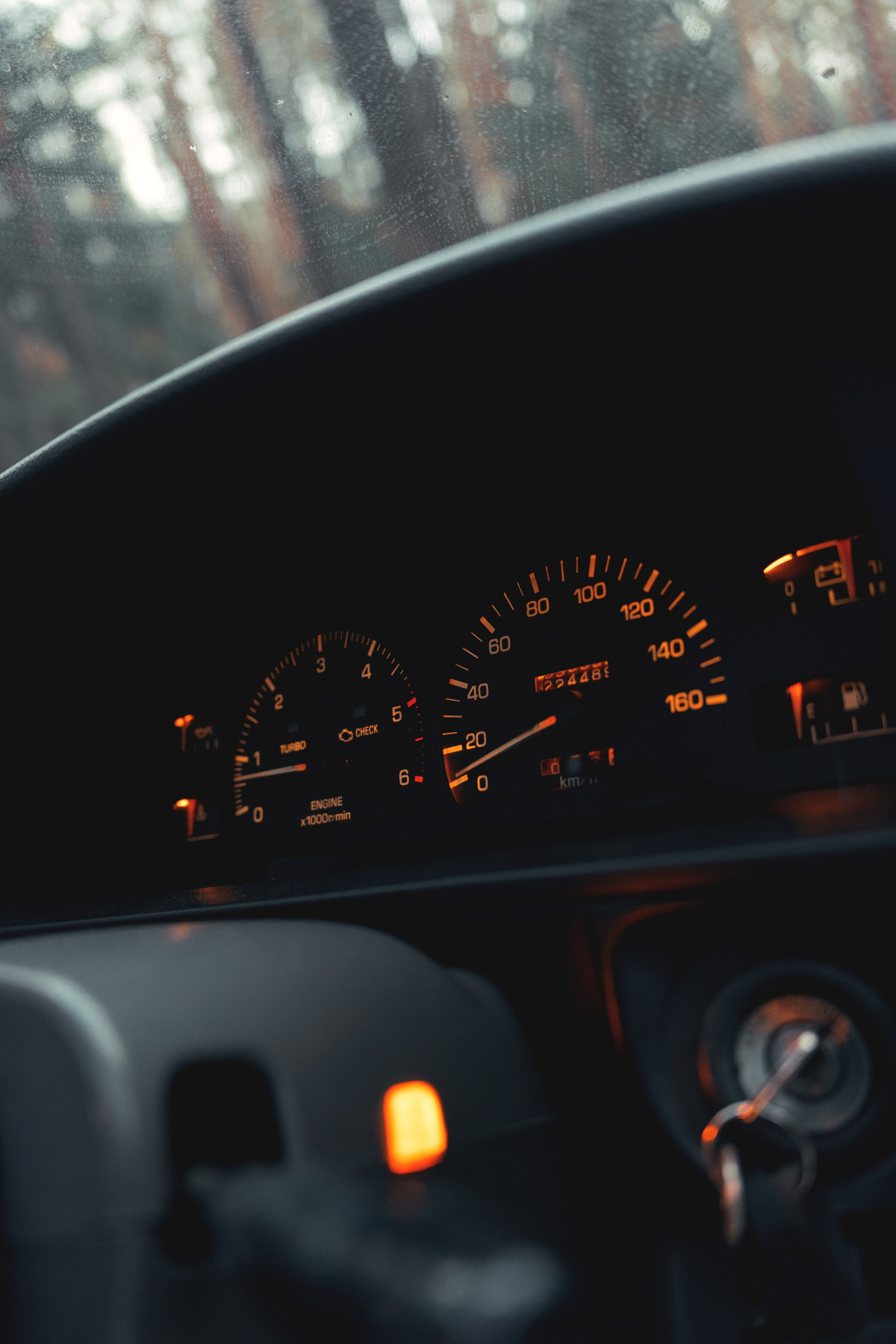 Фотографии TOYOTA HILUX SURF 1992