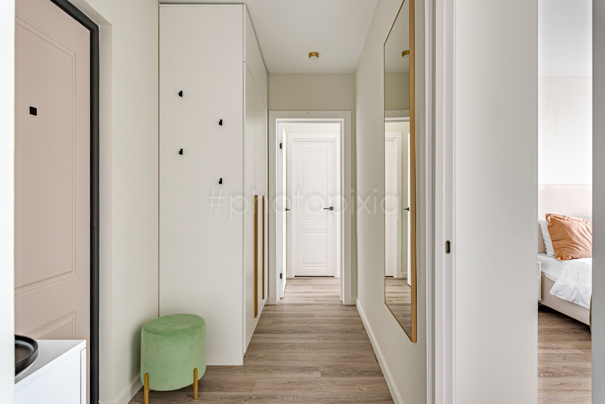 Интерьерная съёмка двухкомнатной квартиры на Миклухо-Маклая. Интерьерная съёмка и виртуальные туры — Интерьерный фотограф Кузнецов Сергей (photopixiq)