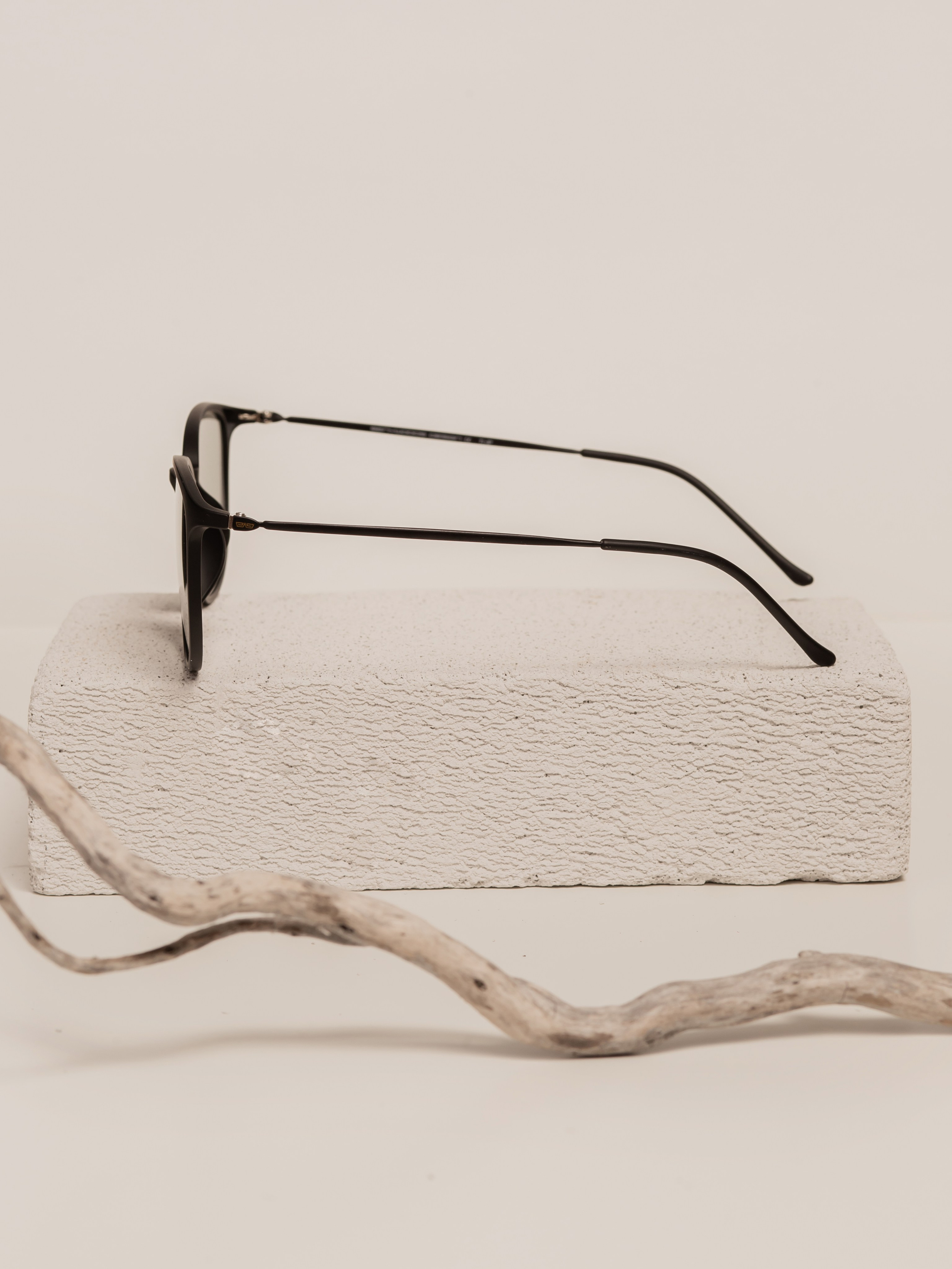 Солнечные очки. Предметный фотограф для маркетплейсов в Кемерово Ольга Воловяшко