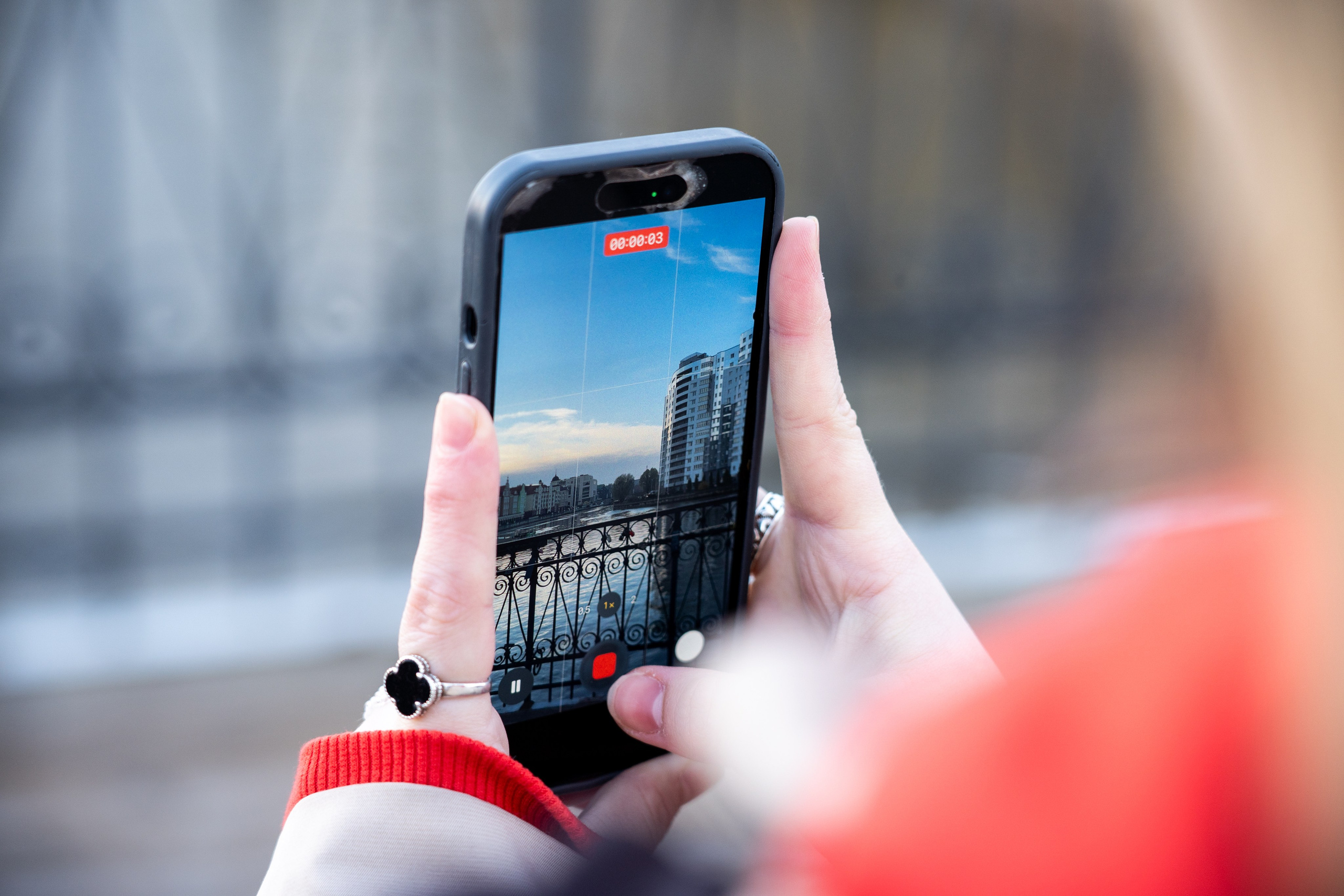 Историческая медиашкола 2025 в Калининграде. Репортажный фотограф в Москве Легкая Софья