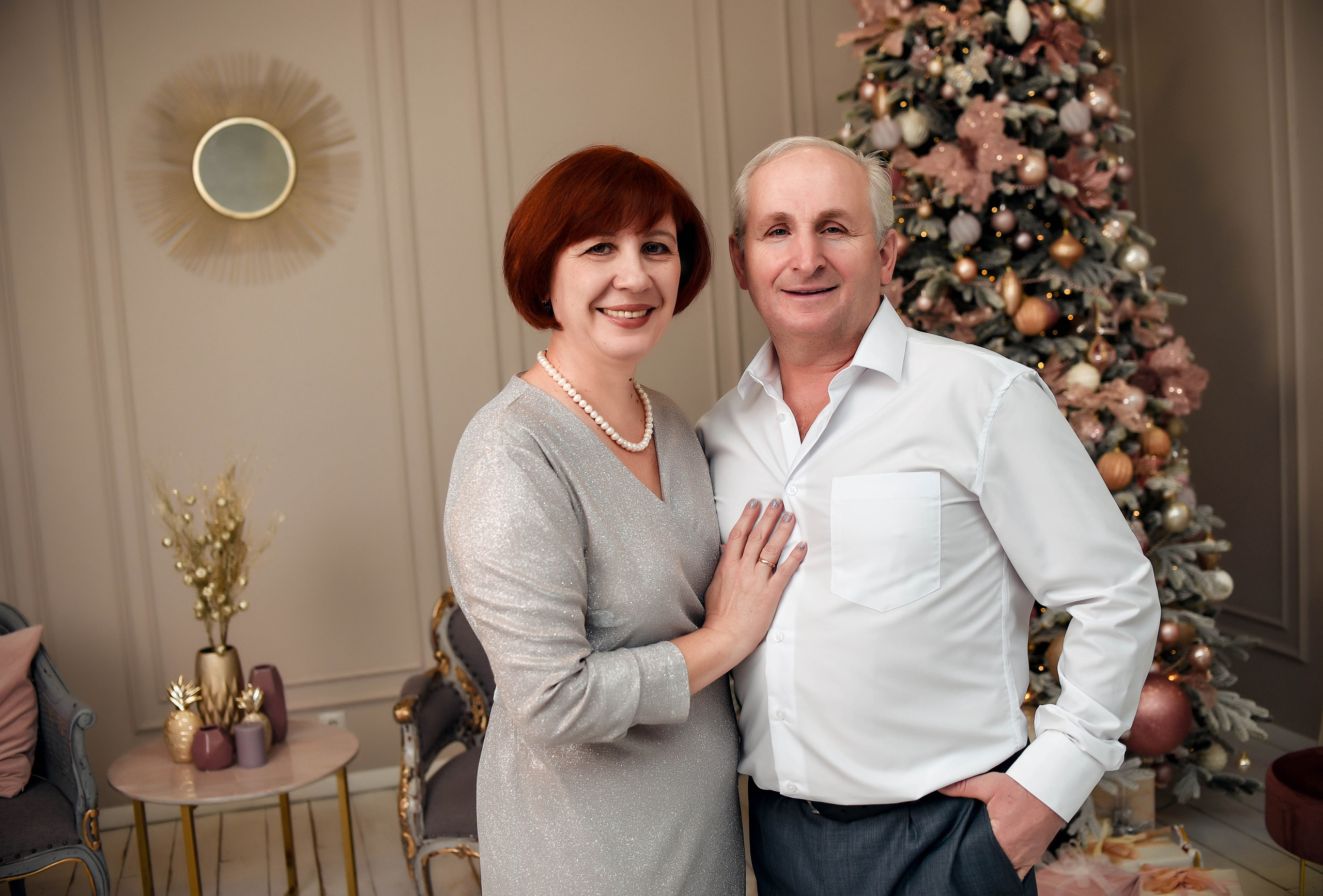 Новогодняя семейная. Свадебный, семейный, детский, контент фотограф в Омске Максим Ильин