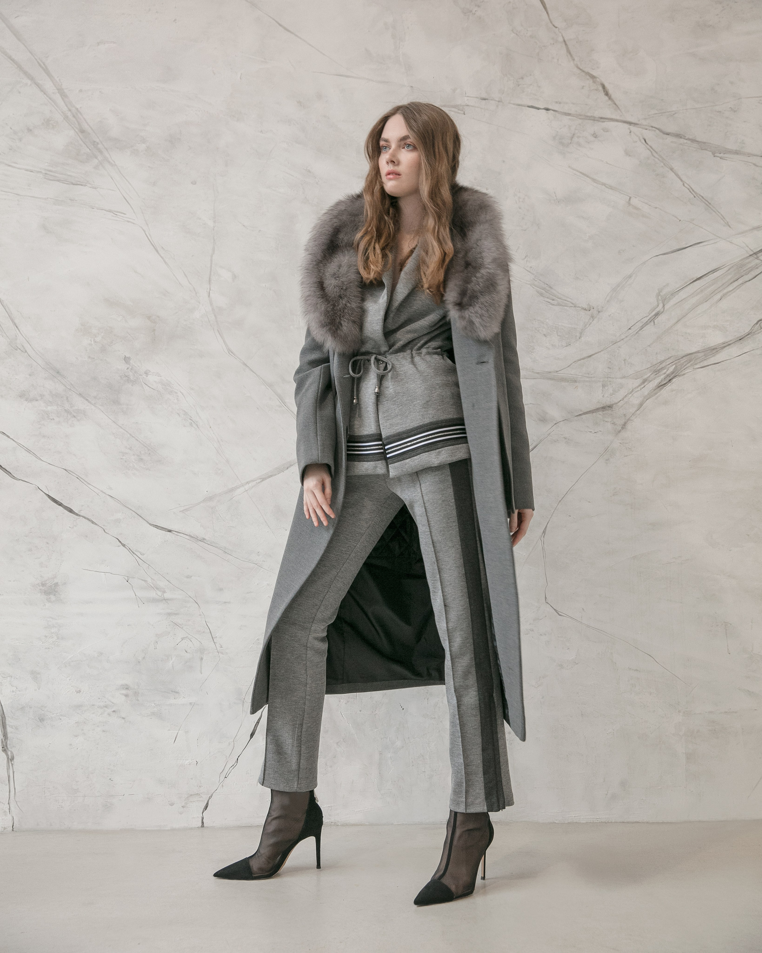 Лук бук для бренда Vika Sova. Каталожный и предметный фотограф в Москве Анна Nesmeliva