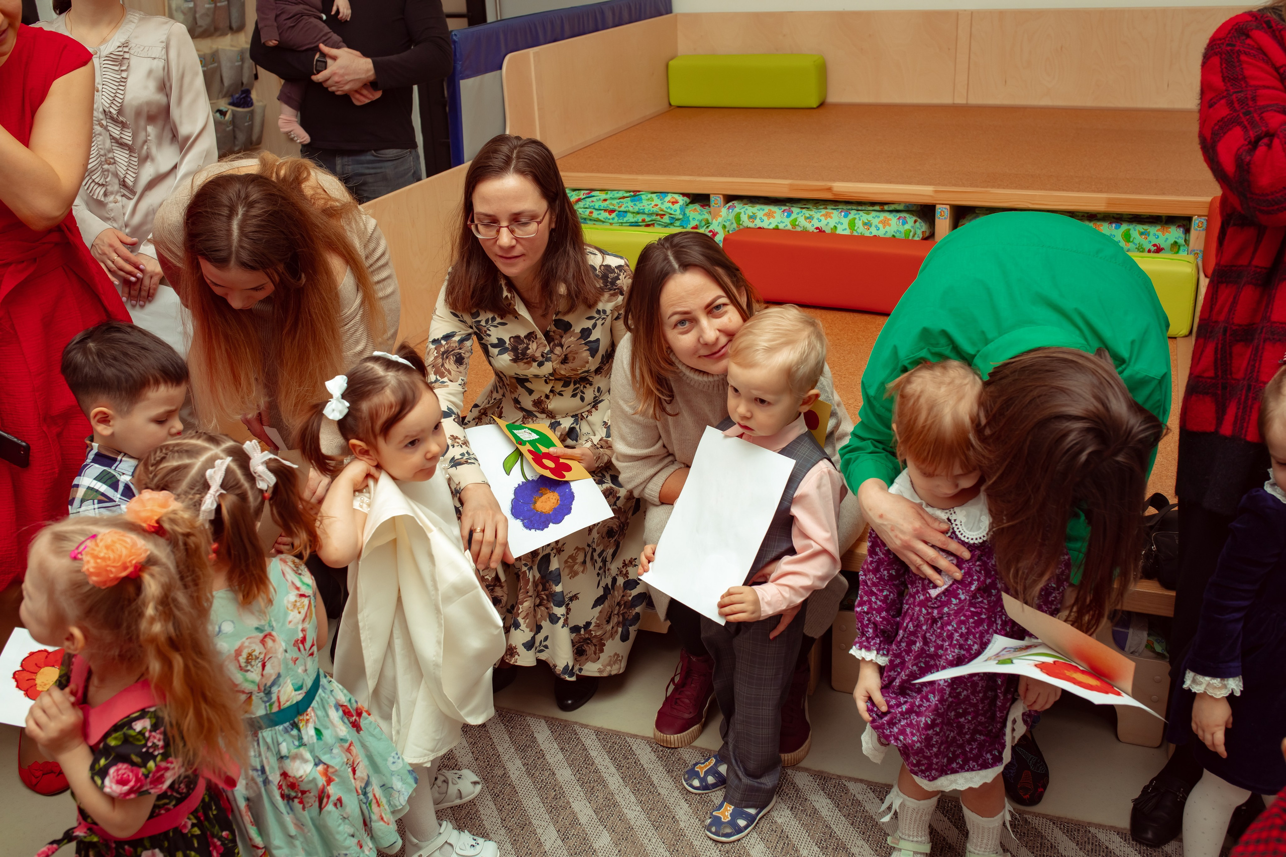 Праздник весны в детском саду. Семейный и детский фотограф в Москве Дорогова Екатерина