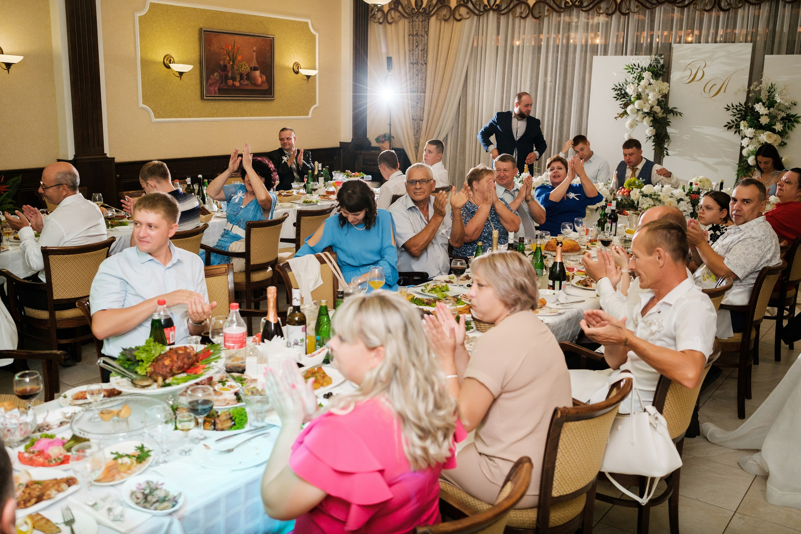 Виктор и Анна. Свадебный фотограф | репортаж | праздники | крещение