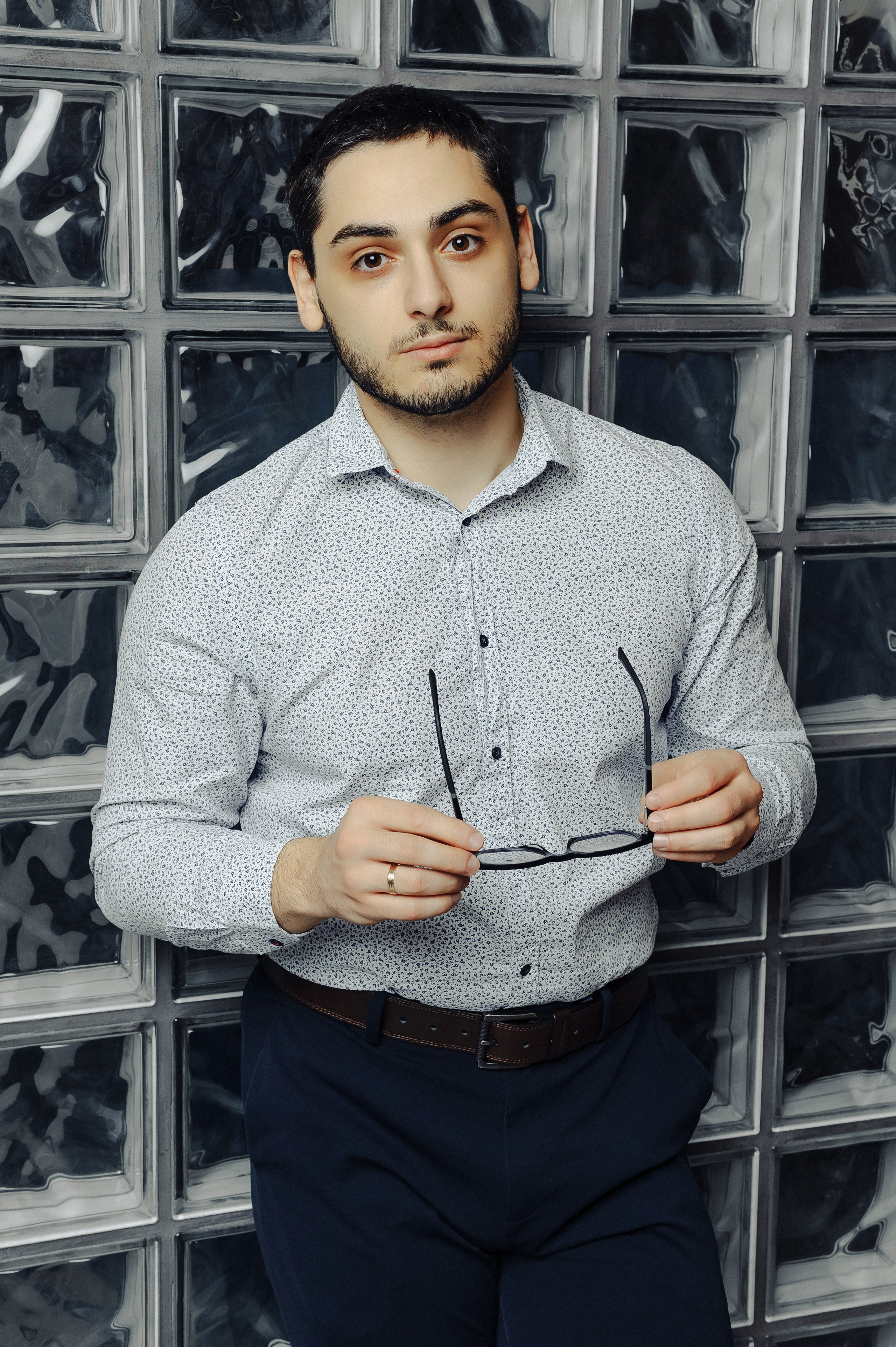 Александрос. Фотограф в Екатеринбурге Артём Зайнетдинов