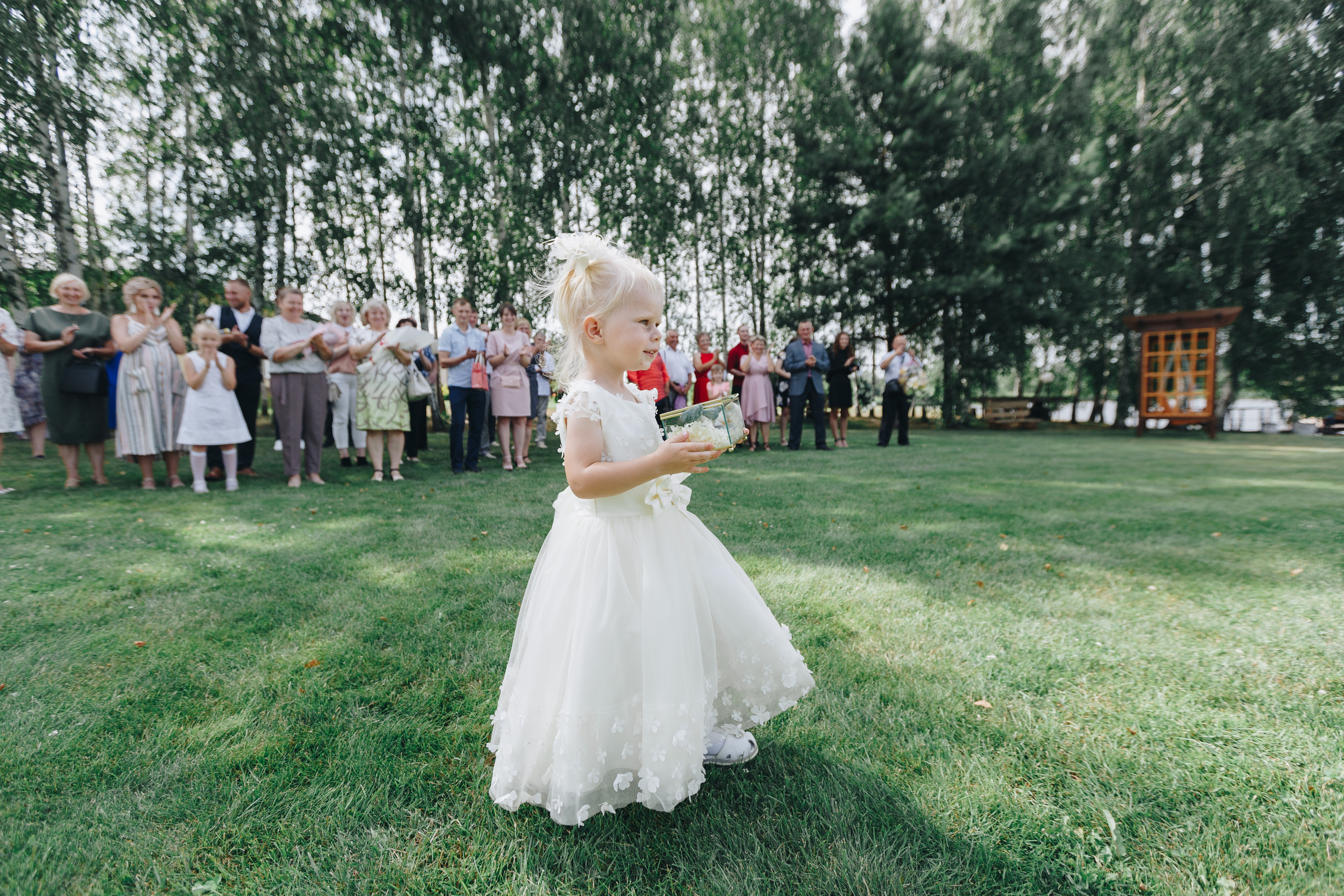 Свадебный день Каролины и Артёма проходил на агроэкоусадьбе «Озерная». Свадебный семейный фотограф и видеограф Гомель Минск Беларусь Европа