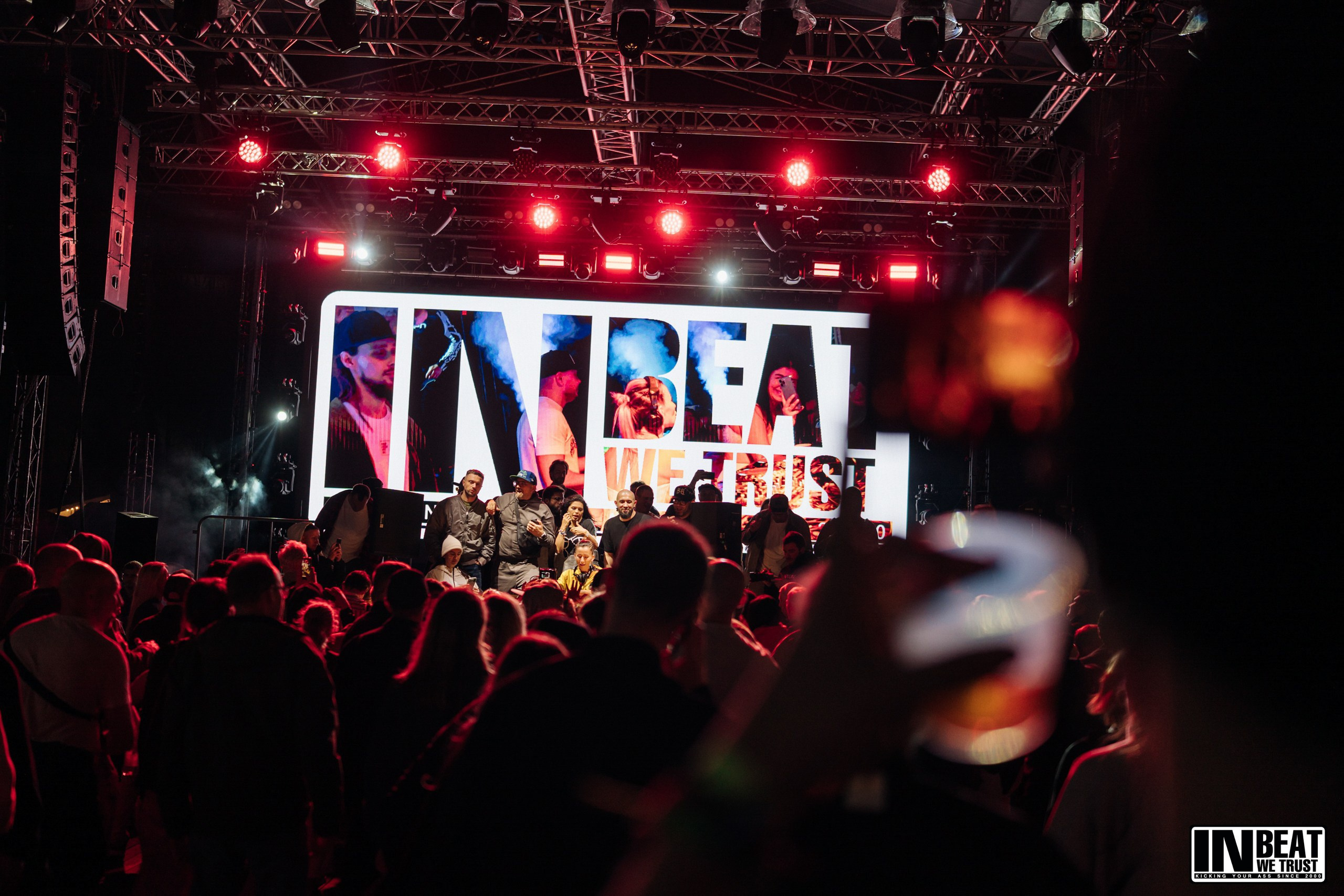In Beat We Trust 26 (Roof place). Виктор Антропов | Репортажный фотограф в Санкт-Петербурге