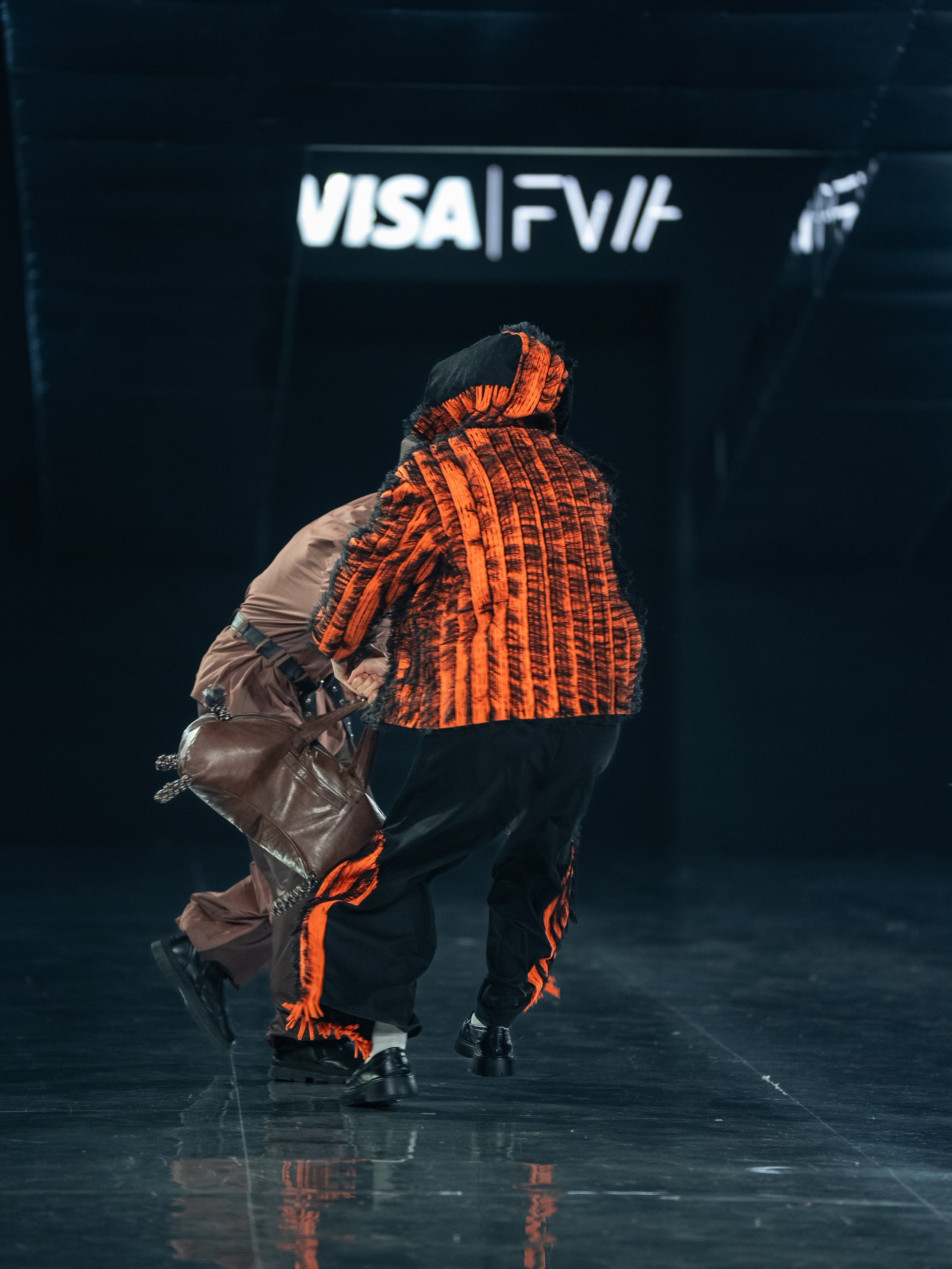 Visa Fashion Week Almaty Pre-Fall 2026 GAZHAIYIP. Сайт Алматинского НЮ АРТ, будуар и фэшн фотографа Дениса Карпенко