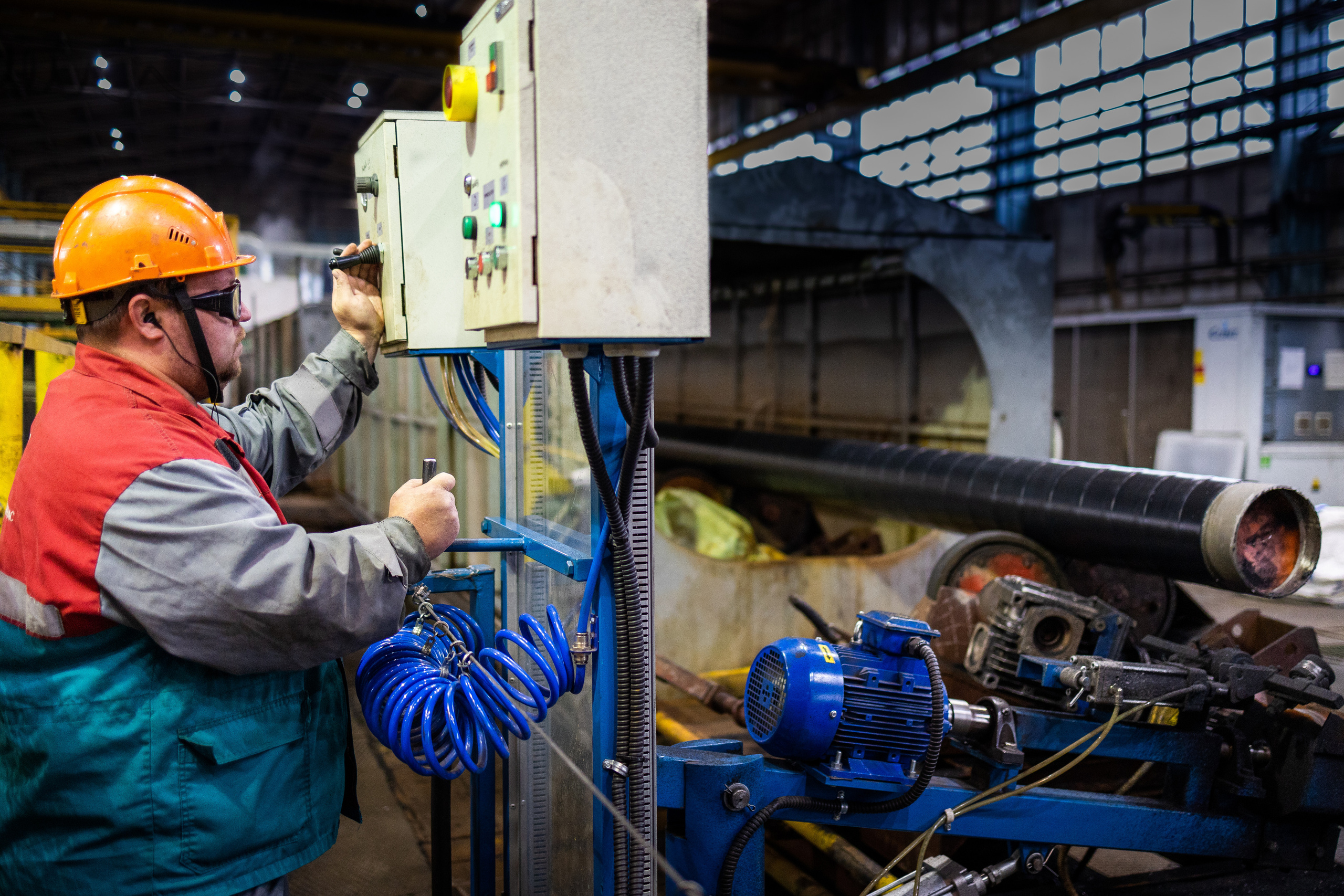 Промышленная съемка на заводе. Фотограф Тимур Биктимеров: портреты, репортажи, фотокниги