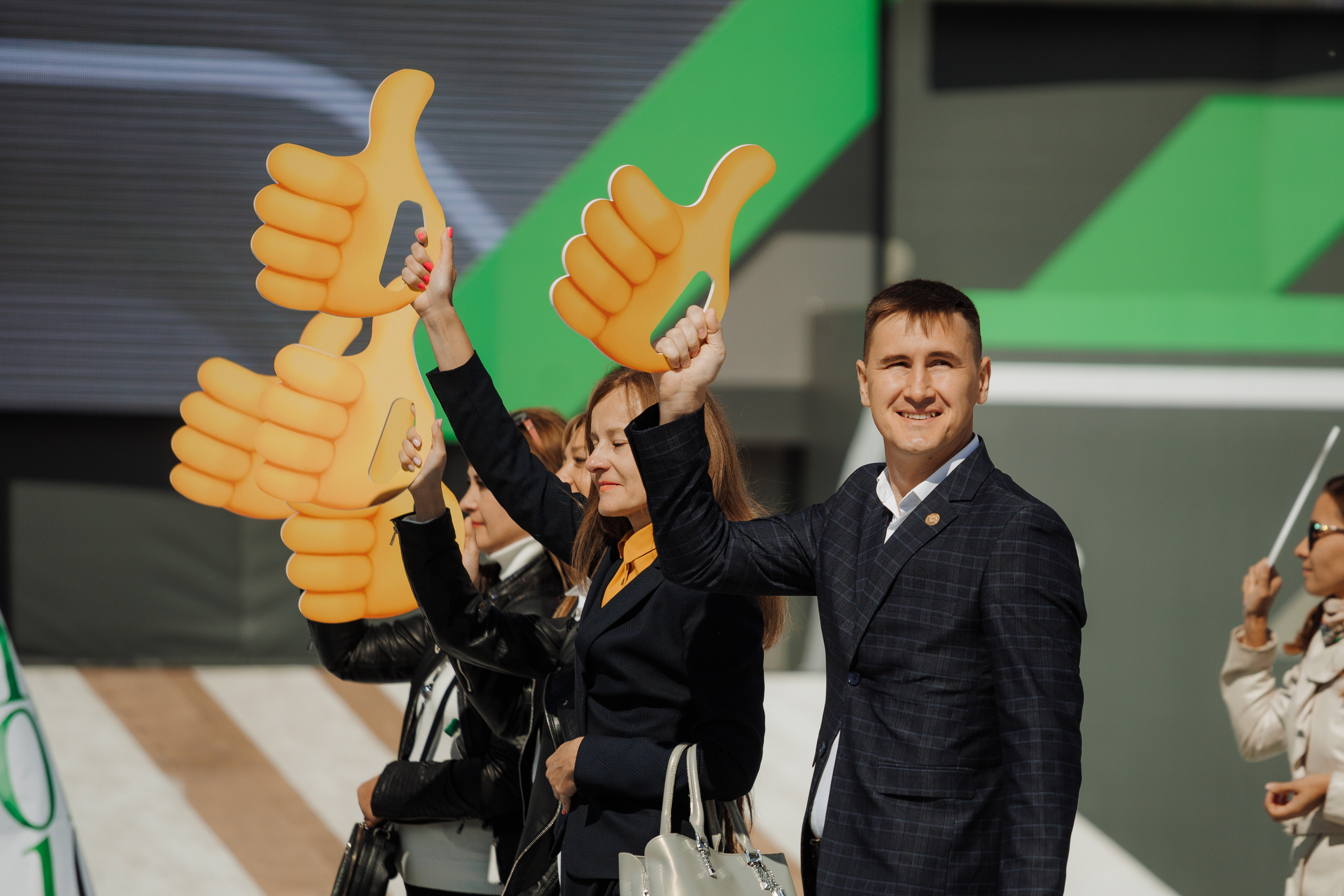 Фоторепортаж с празднования Дня Нефтяника в городе Альметьевске. Фотограф Тимур Биктимеров: портреты, репортажи, фотокниги