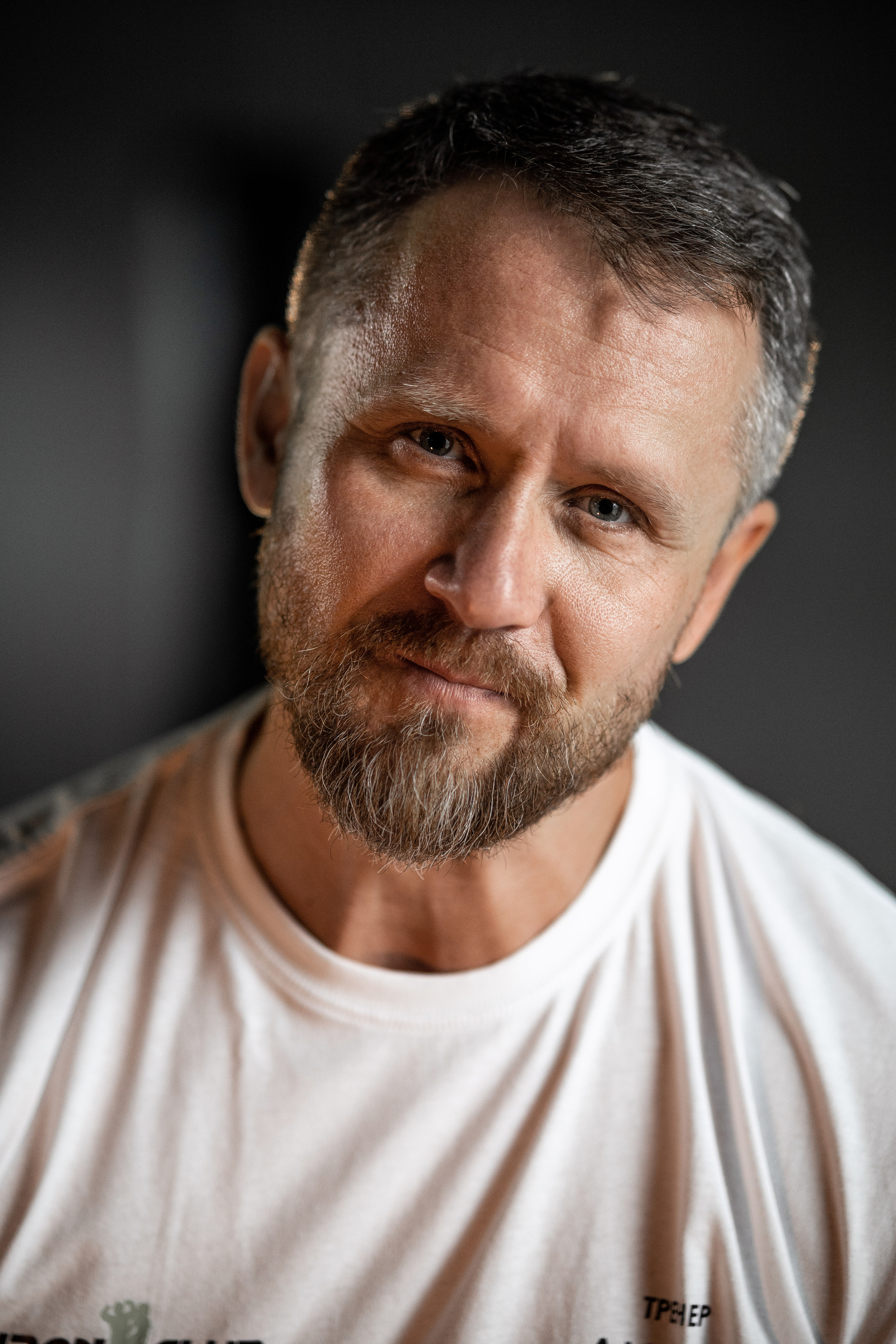 Дима. Фотограф Тимур Биктимеров: портреты, репортажи, фотокниги