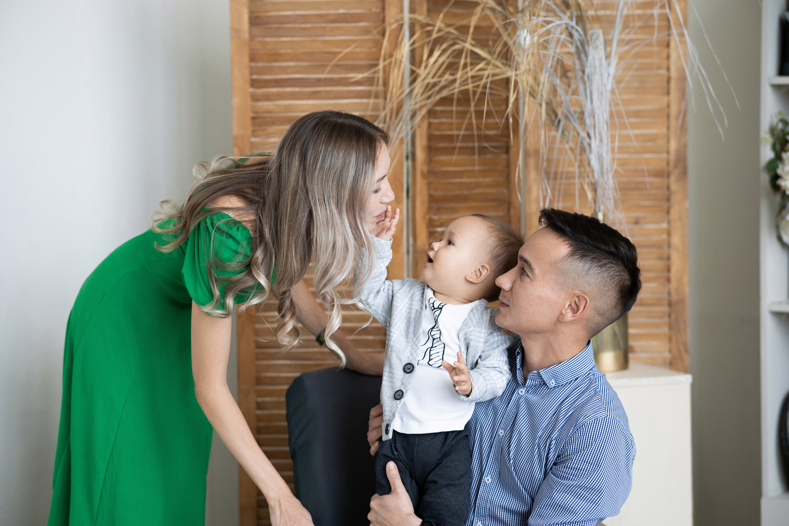 Семейная фотосессия в студии. Фотограф Тимур Биктимеров: портреты, репортажи, фотокниги