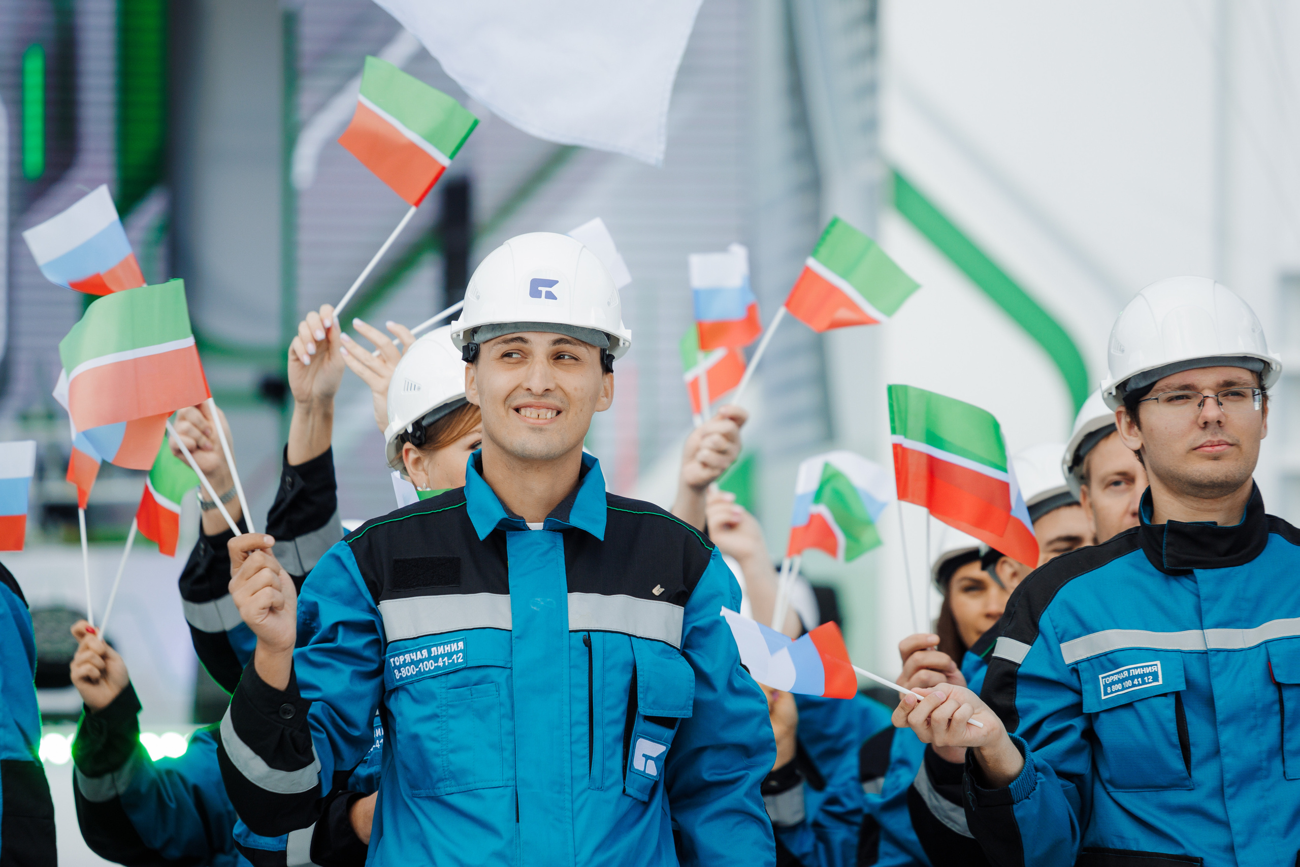 Фоторепортаж с празднования Дня Нефтяника в городе Альметьевске. Фотограф Тимур Биктимеров: портреты, репортажи, фотокниги