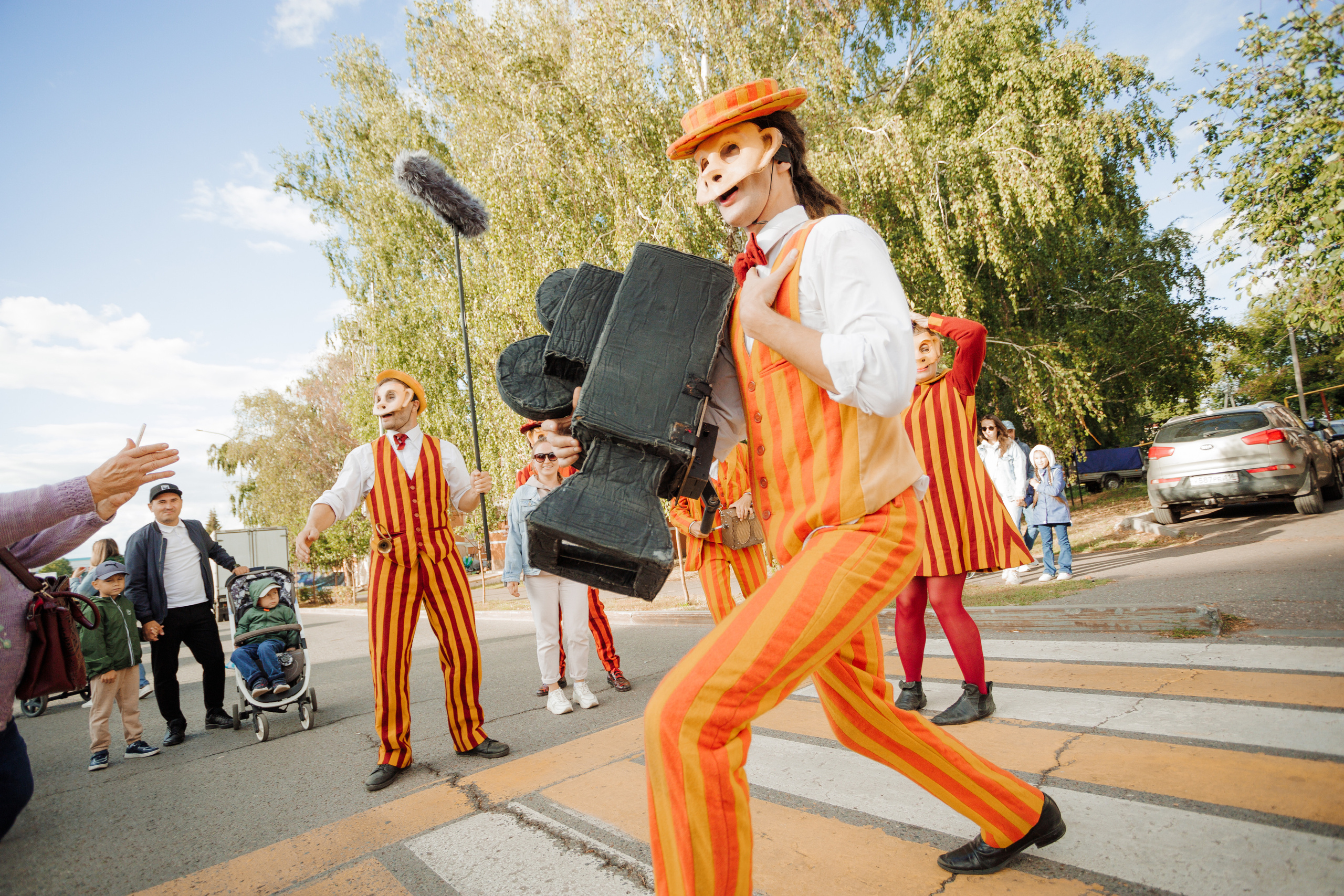 Фоторепортаж с празднования Дня Нефтяника в городе Альметьевске. Фотограф Тимур Биктимеров: портреты, репортажи, фотокниги