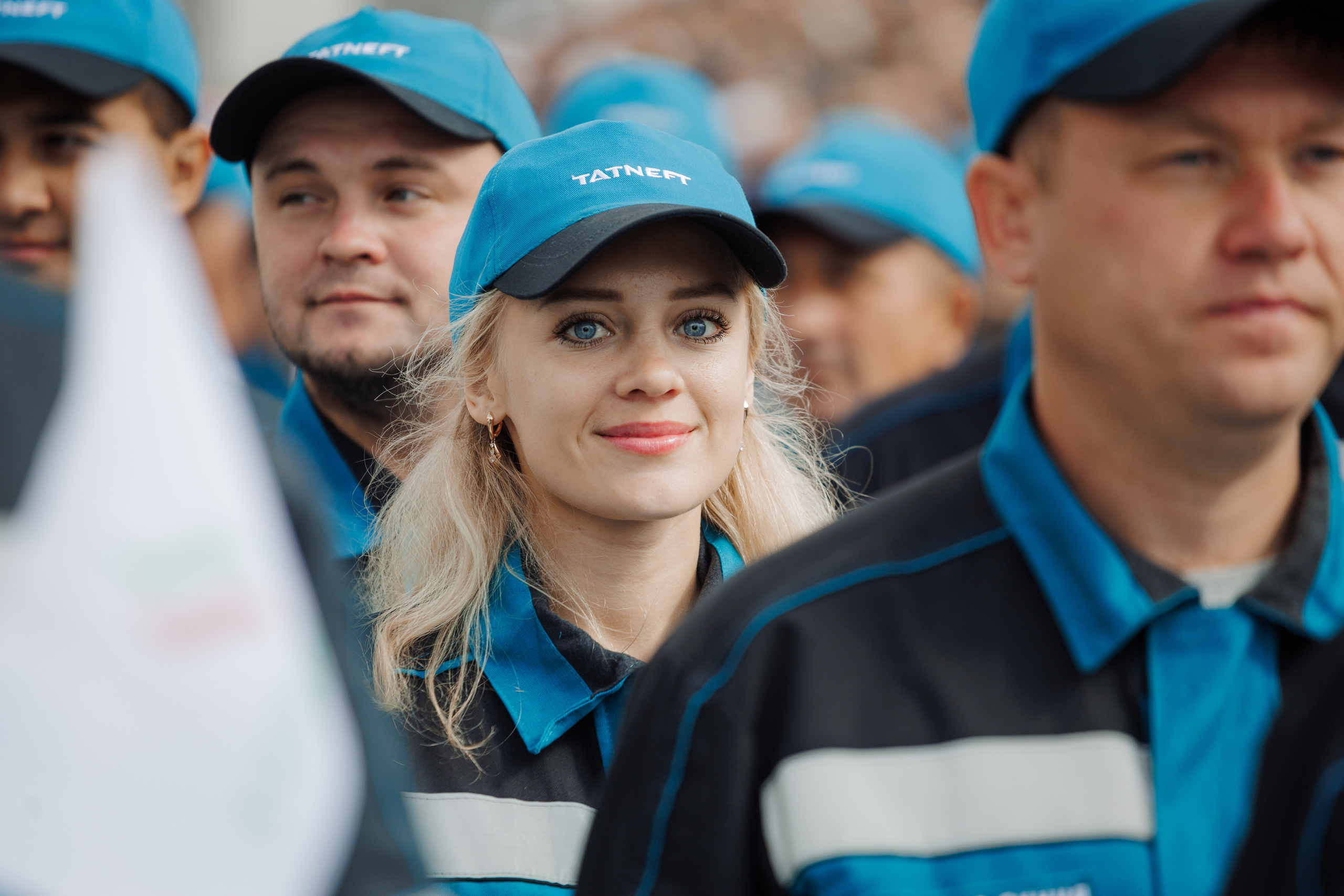 Фоторепортаж с празднования Дня Нефтяника в городе Альметьевске. Фотограф Тимур Биктимеров: портреты, репортажи, фотокниги