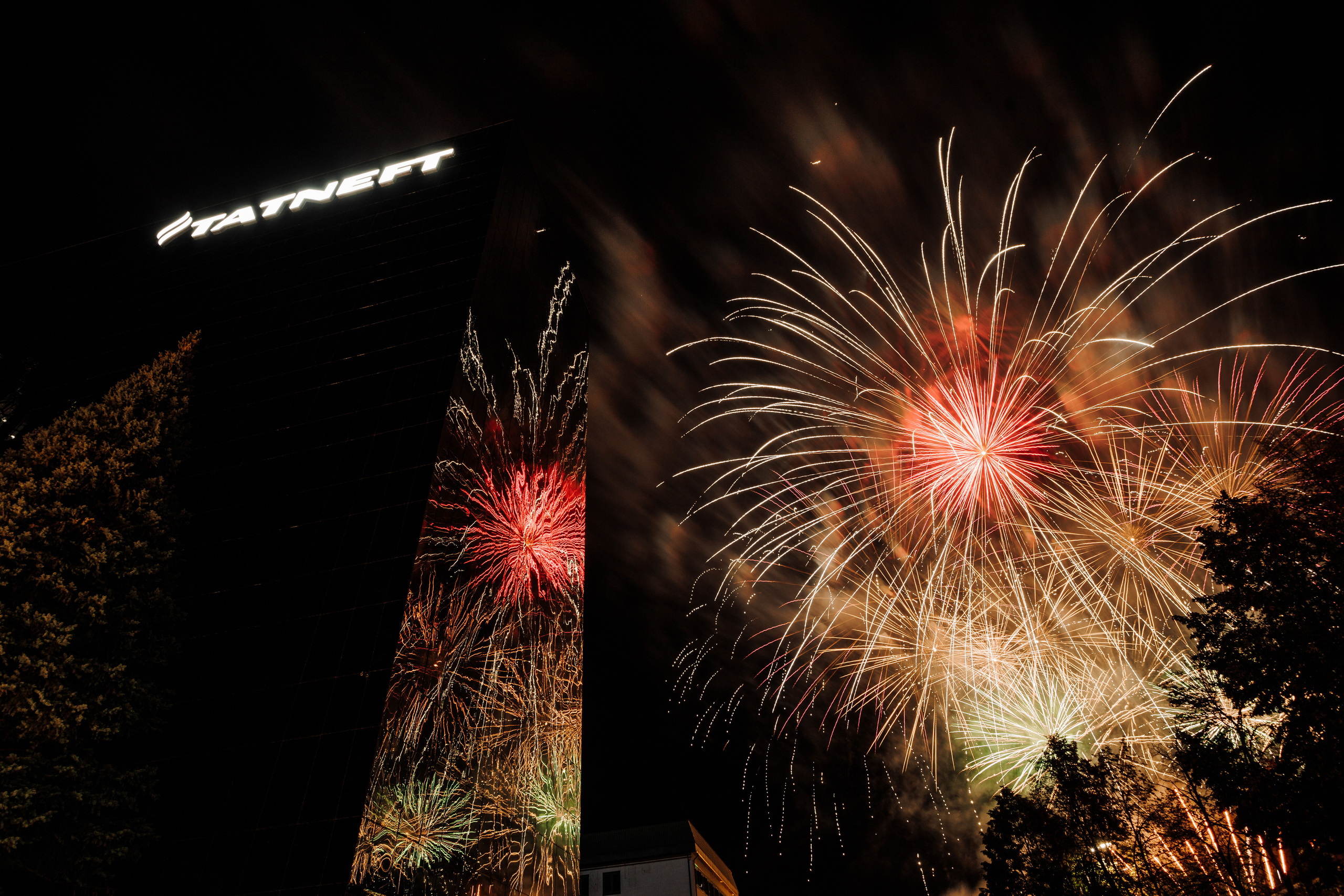 Фоторепортаж с празднования Дня Нефтяника в городе Альметьевске. Фотограф Тимур Биктимеров: портреты, репортажи, фотокниги