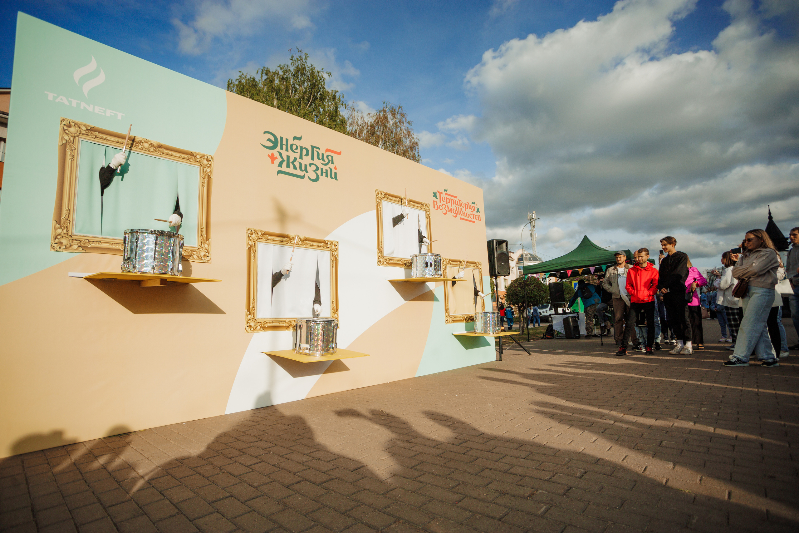 Фоторепортаж с празднования Дня Нефтяника в городе Альметьевске. Фотограф Тимур Биктимеров: портреты, репортажи, фотокниги