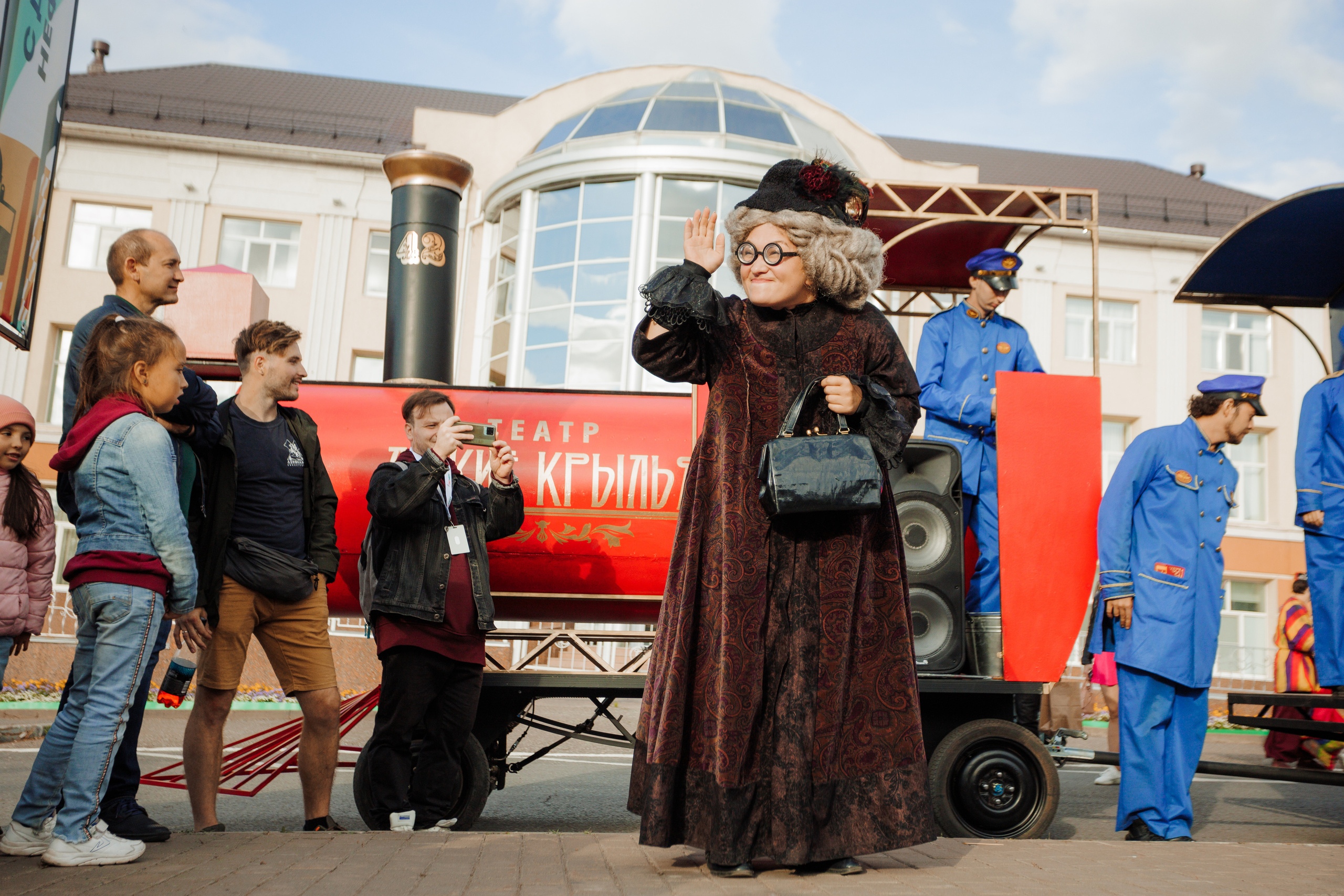 Фоторепортаж с празднования Дня Нефтяника в городе Альметьевске. Фотограф Тимур Биктимеров: портреты, репортажи, фотокниги