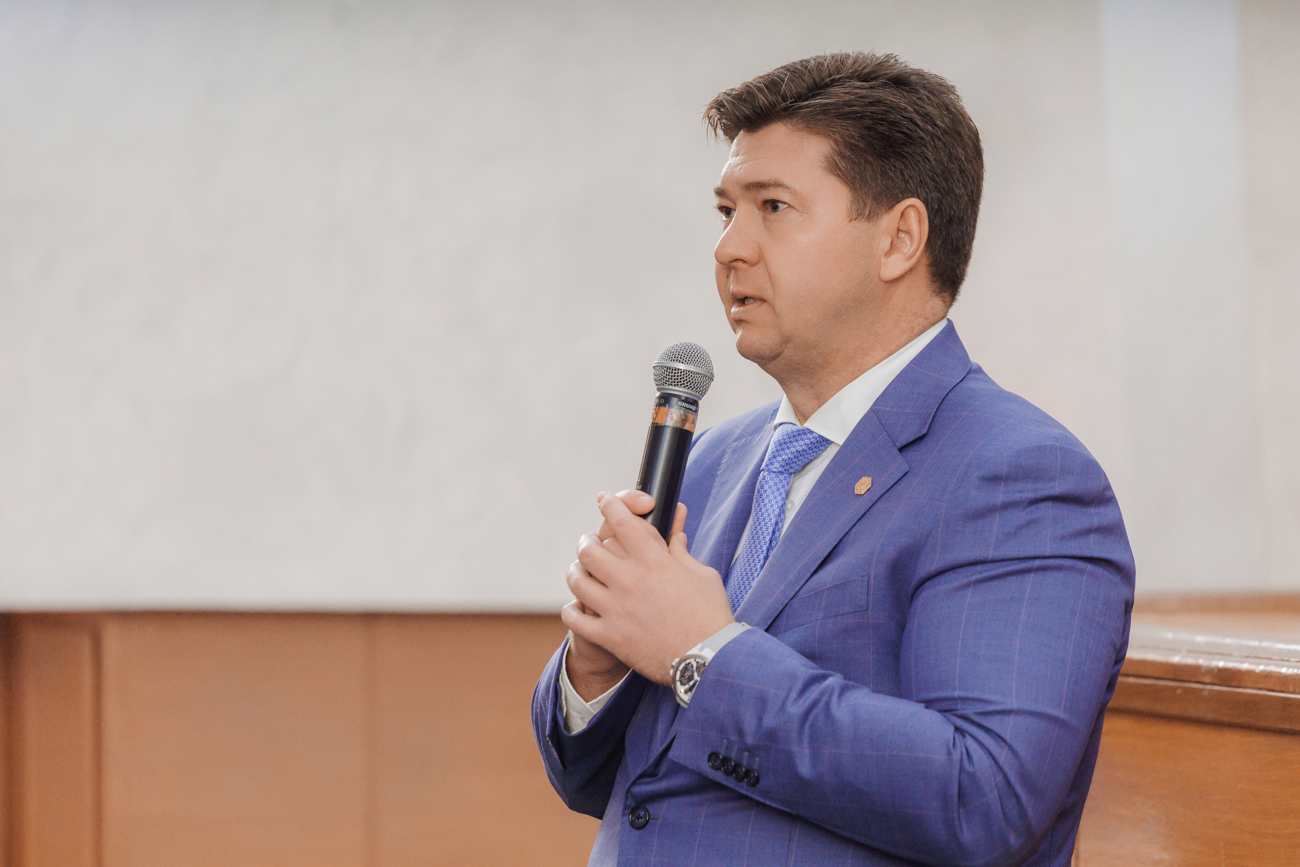 Съемка репортажа с корпоративного семинара. Фотограф Тимур Биктимеров: портреты, репортажи, фотокниги