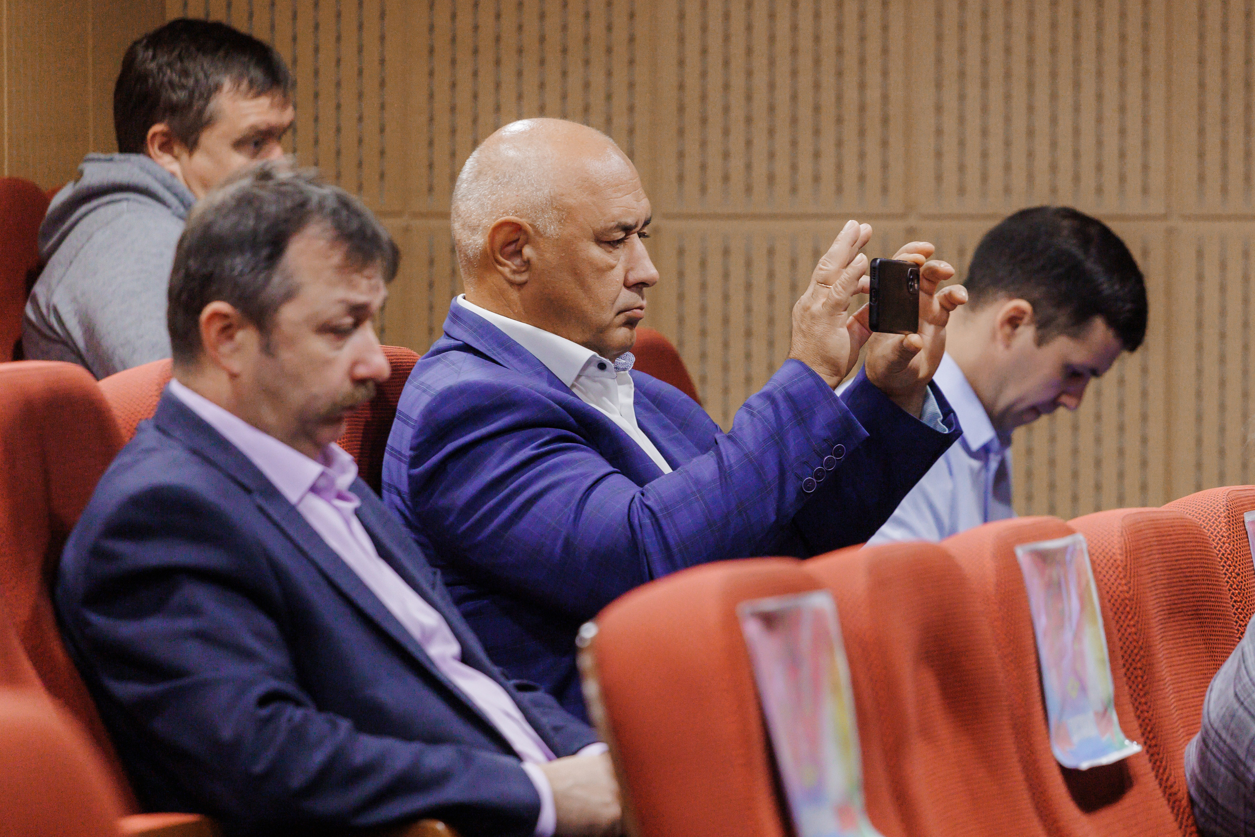 Съемка репортажа с корпоративного семинара. Фотограф Тимур Биктимеров: портреты, репортажи, фотокниги