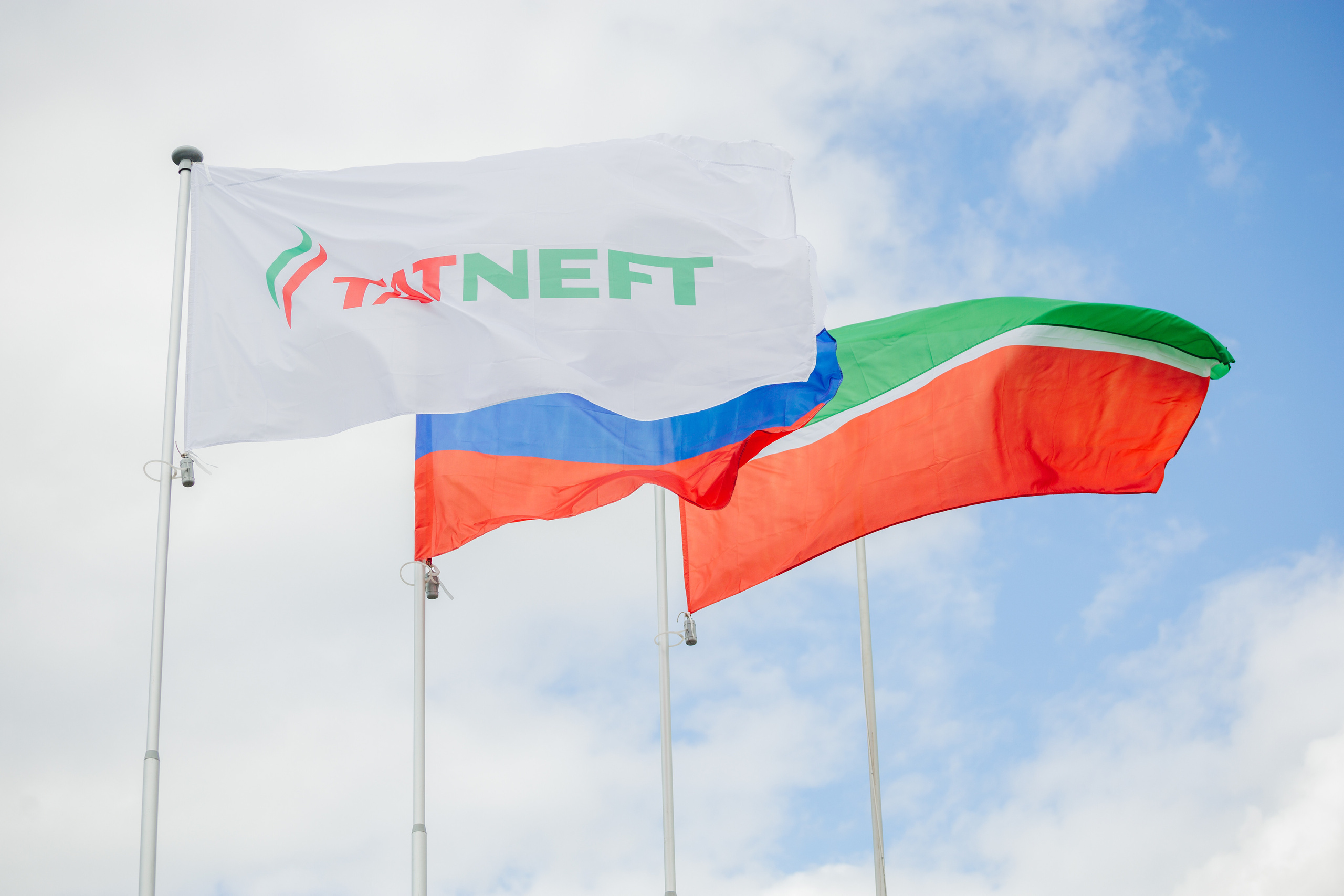 Фоторепортаж с празднования Дня Нефтяника в городе Альметьевске. Фотограф Тимур Биктимеров: портреты, репортажи, фотокниги