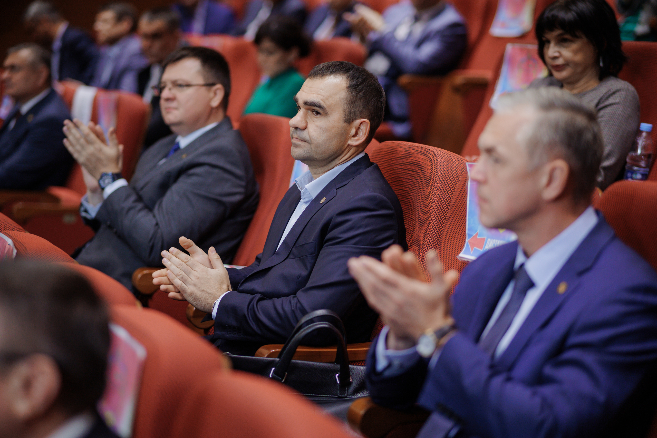 Съемка репортажа с корпоративного семинара. Фотограф Тимур Биктимеров: портреты, репортажи, фотокниги