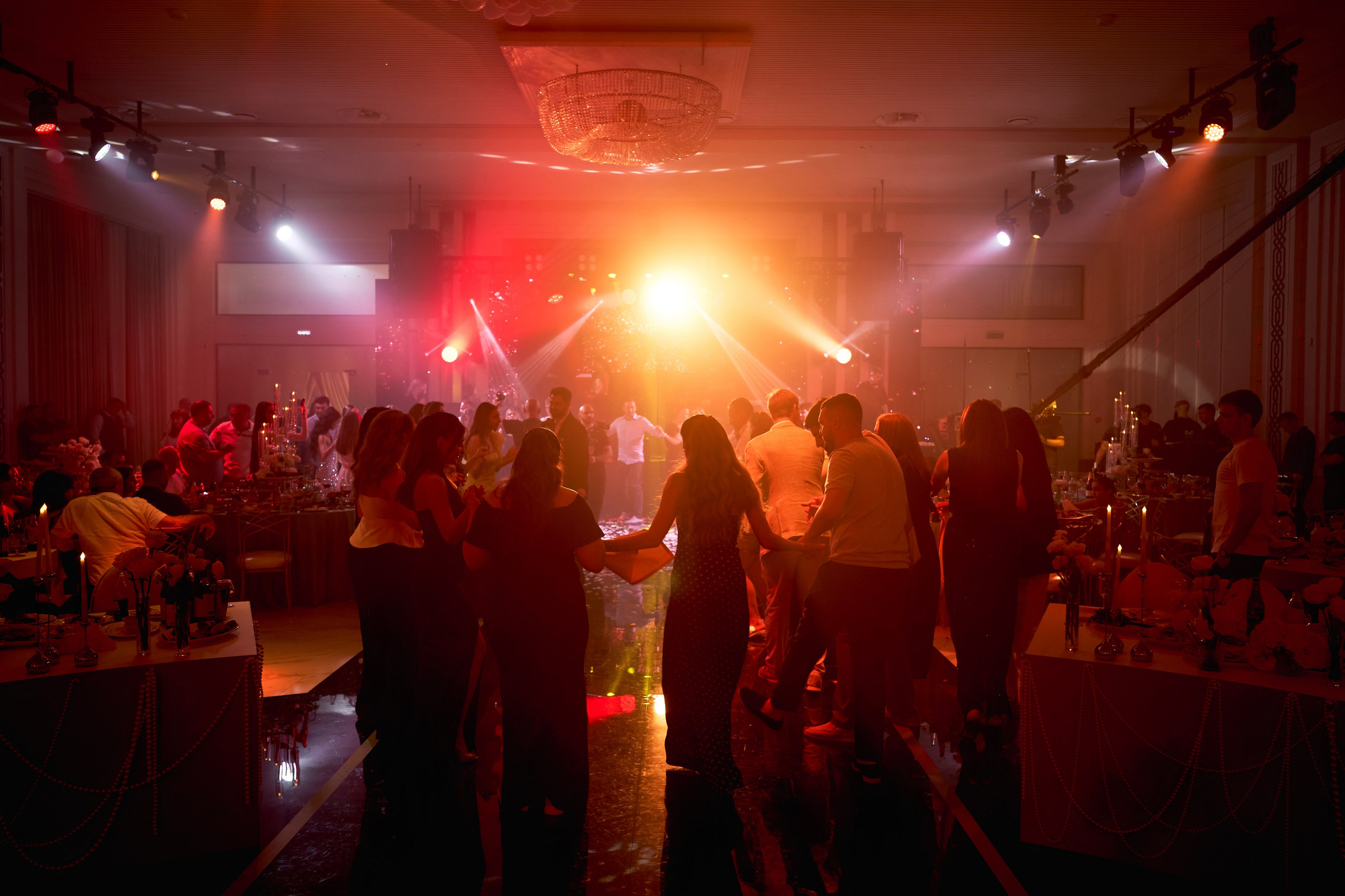 Красивое сватовство со звездами в Сид Холе в Пятигорске! ТВИНС СТУДИО. ТВИНС СТУДИО — лучшие свадебные фотографы и видеографы в Краснодаре