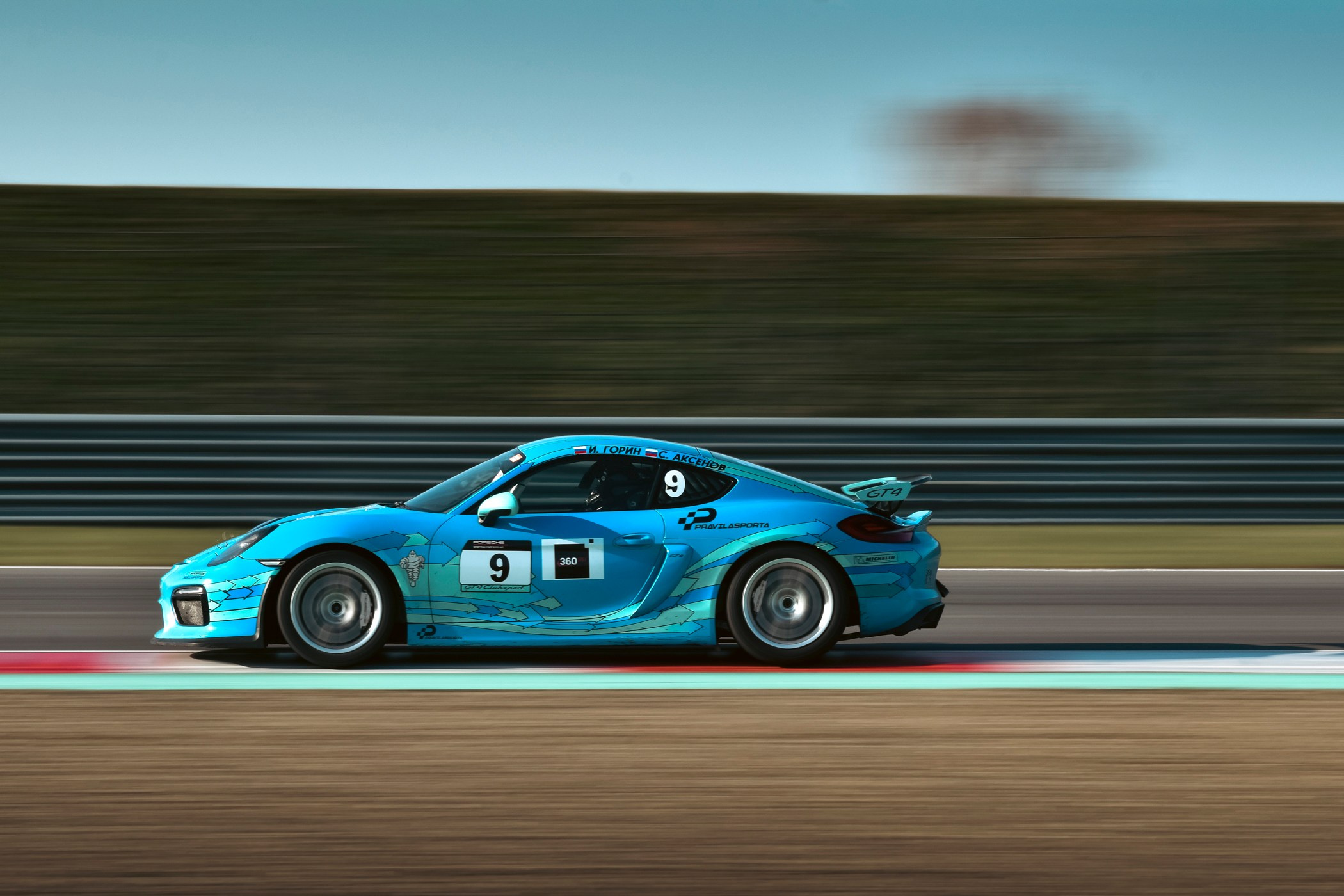 Porsche Sport Challenge. Голосов Дмитрий — автоспортивный фотограф