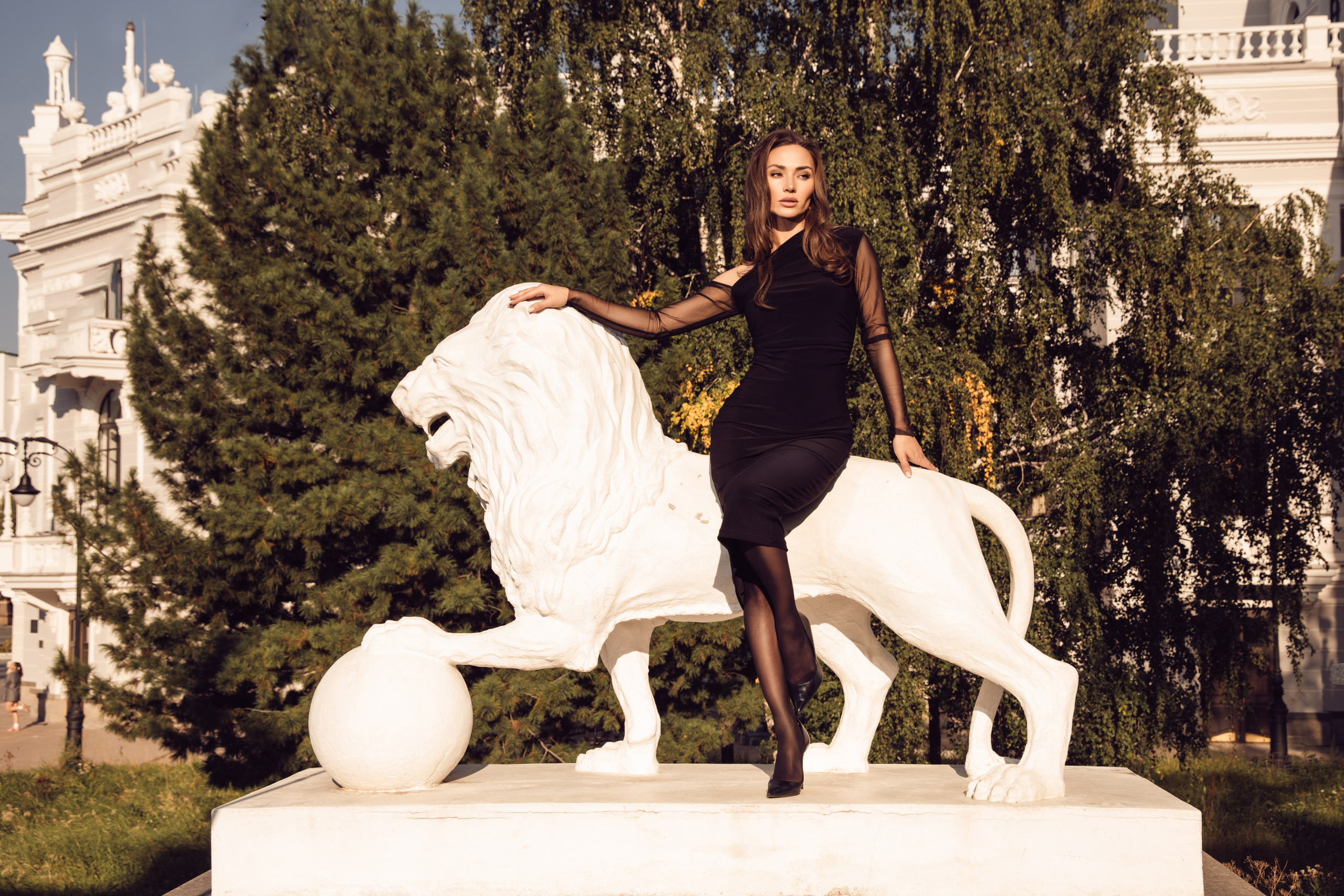 Оперный театр. Съёмка на улице. Валентина Похомова — профессиональный фотограф в Екатеринбурге