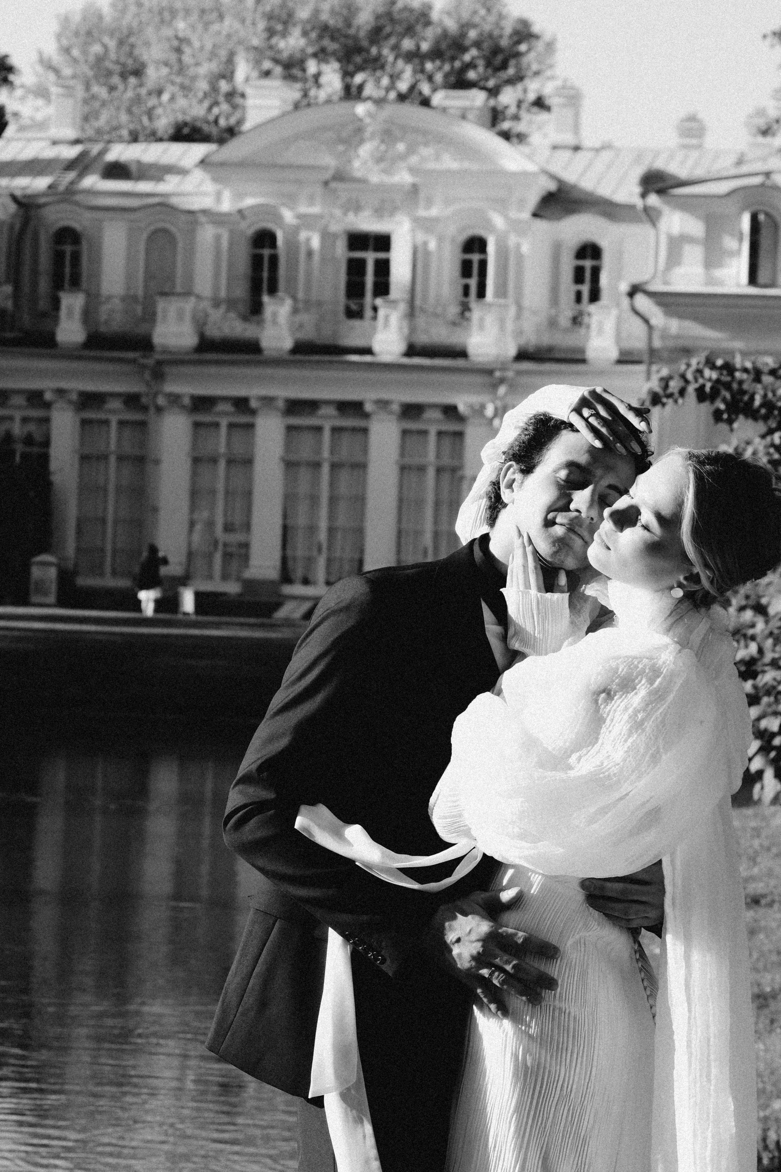 СВАДЕБНАЯ СЬЕМКА В ПАРКЕ ОРАНИЕНБАУМ. Профессиональный фотограф, Санкт-Петербург — Виктория Богомолова