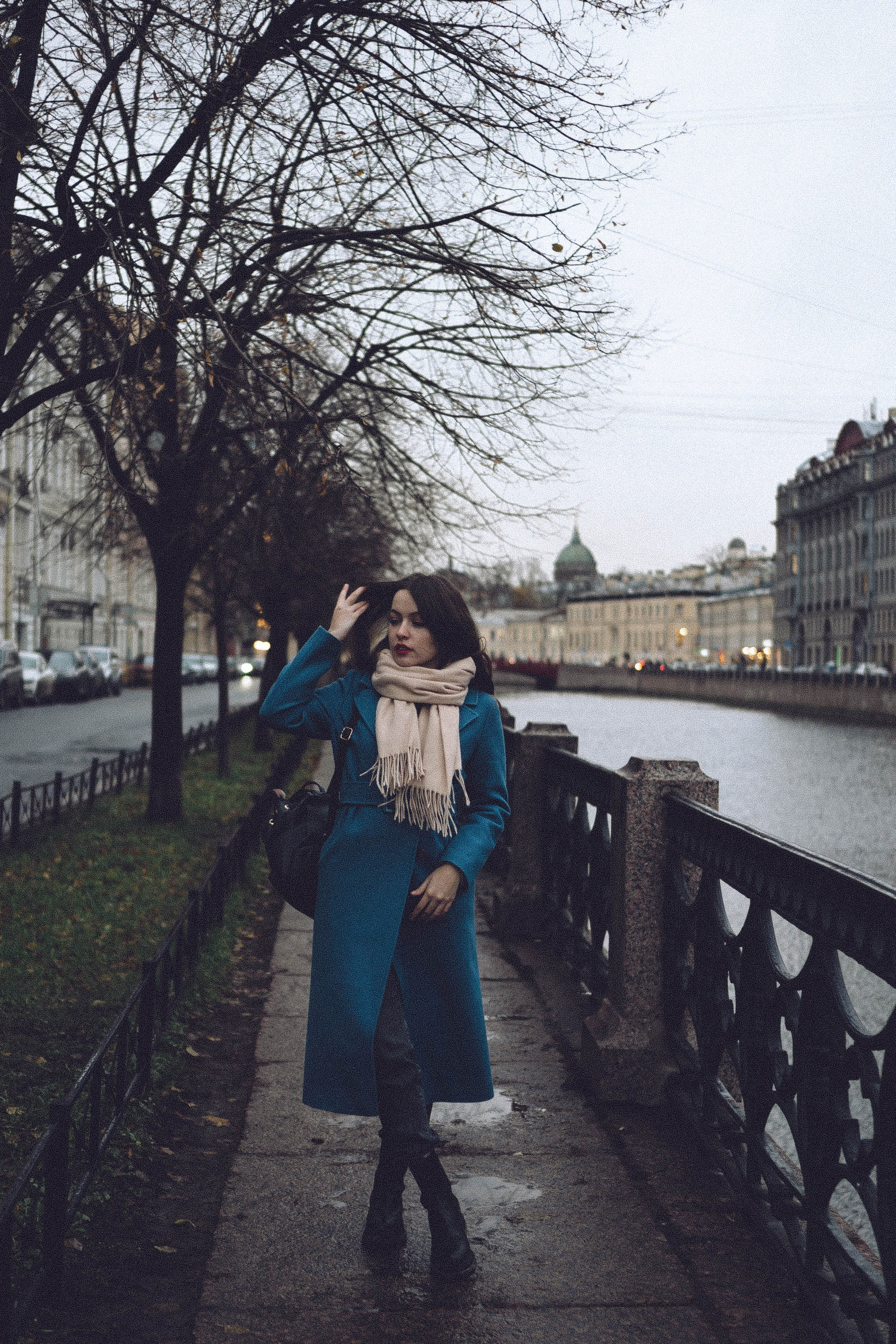 Прогулочная фотосессия по центру. Профессиональный фотограф, Санкт-Петербург — Виктория Богомолова