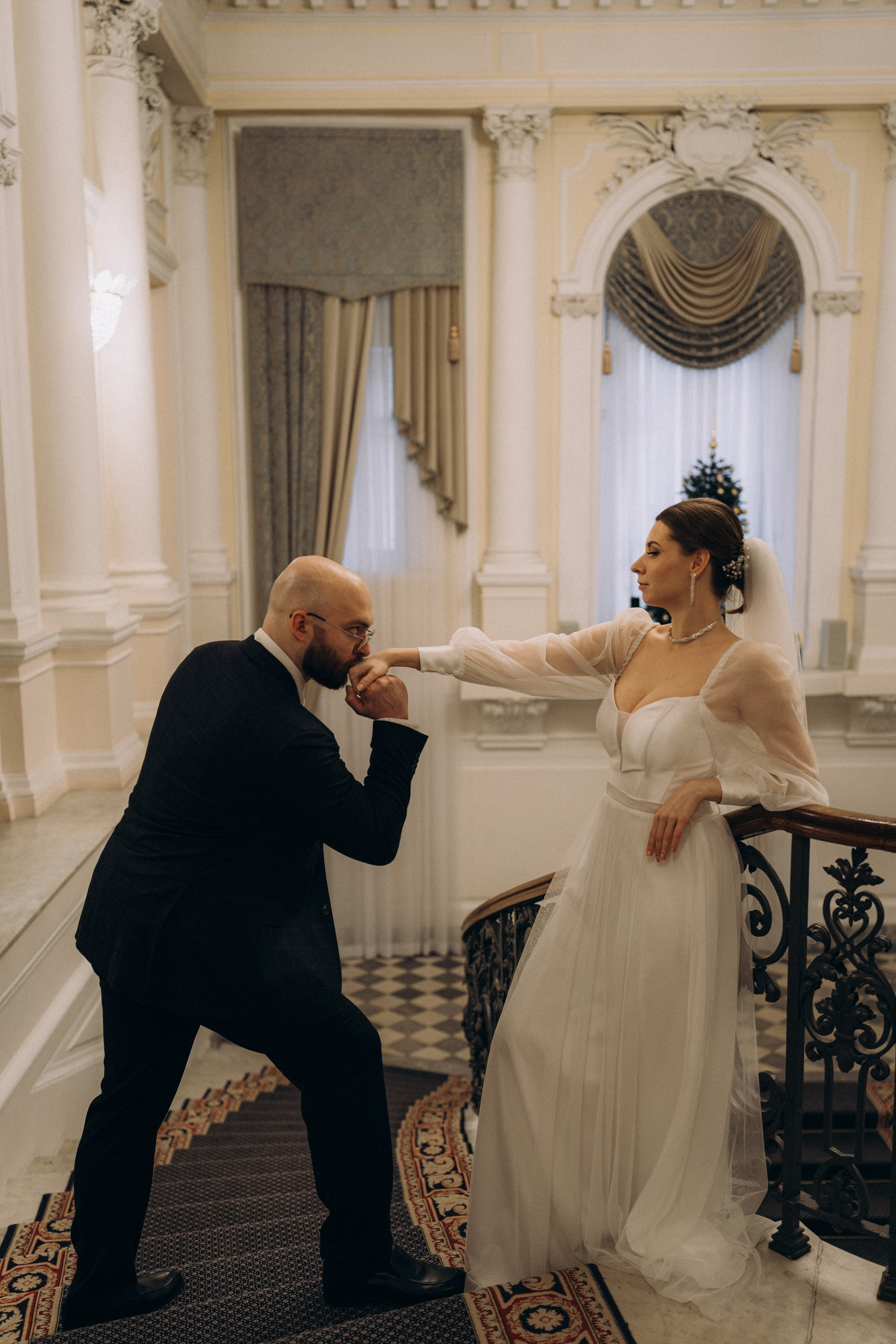 СВАДЕБНАЯ СЬЕМКА ВО ВТОРОМ ДВОРЦЕ (ДЕКАБРЬ) ТАКЖЕ СЬЕМКА В СТУДИИ НА ЧЕРНЫШЕВСКОЙ. Профессиональный фотограф, Санкт-Петербург — Виктория Богомолова