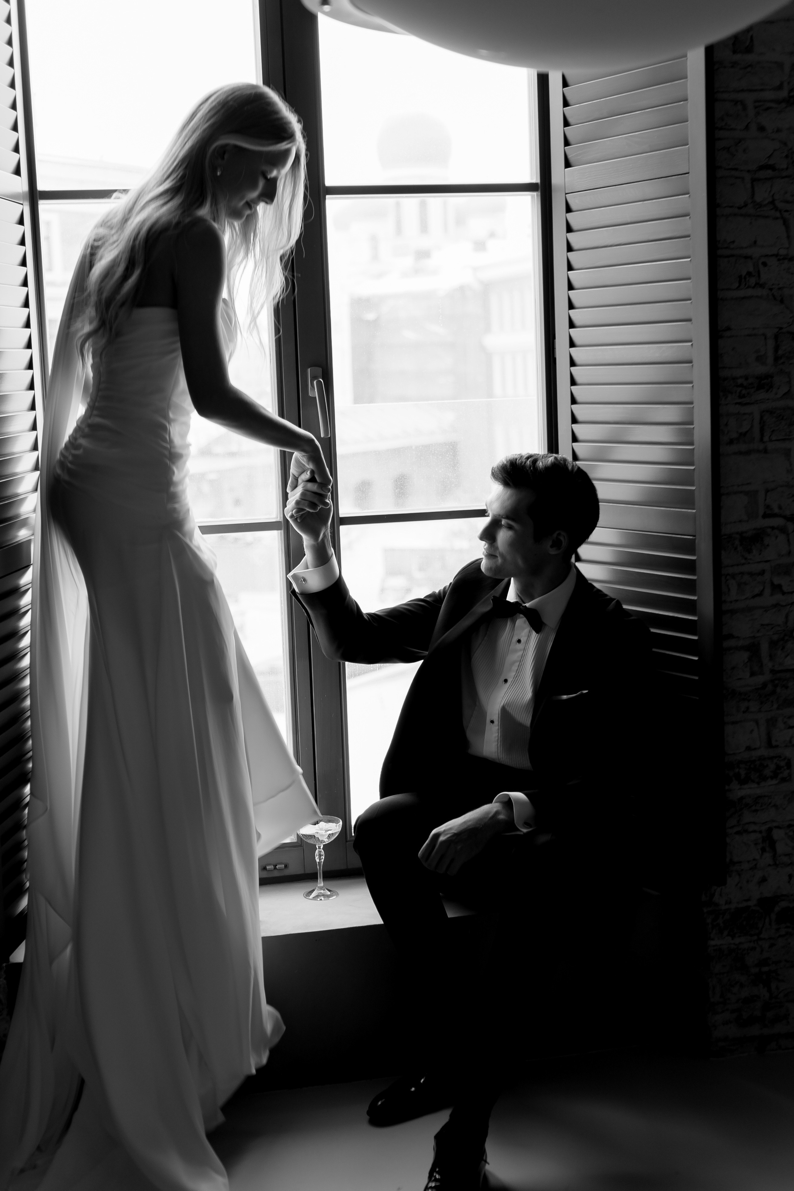 ЭЛЕГАНТНАЯ СВАДБЕНАЯ СЬЕМКА ЖЕНИХА И НЕВЕСТЫ В ДОРОГОМ ОТЕЛЕ САНКТ-ПЕТЕРБУРГА. Профессиональный фотограф, Санкт-Петербург — Виктория Богомолова