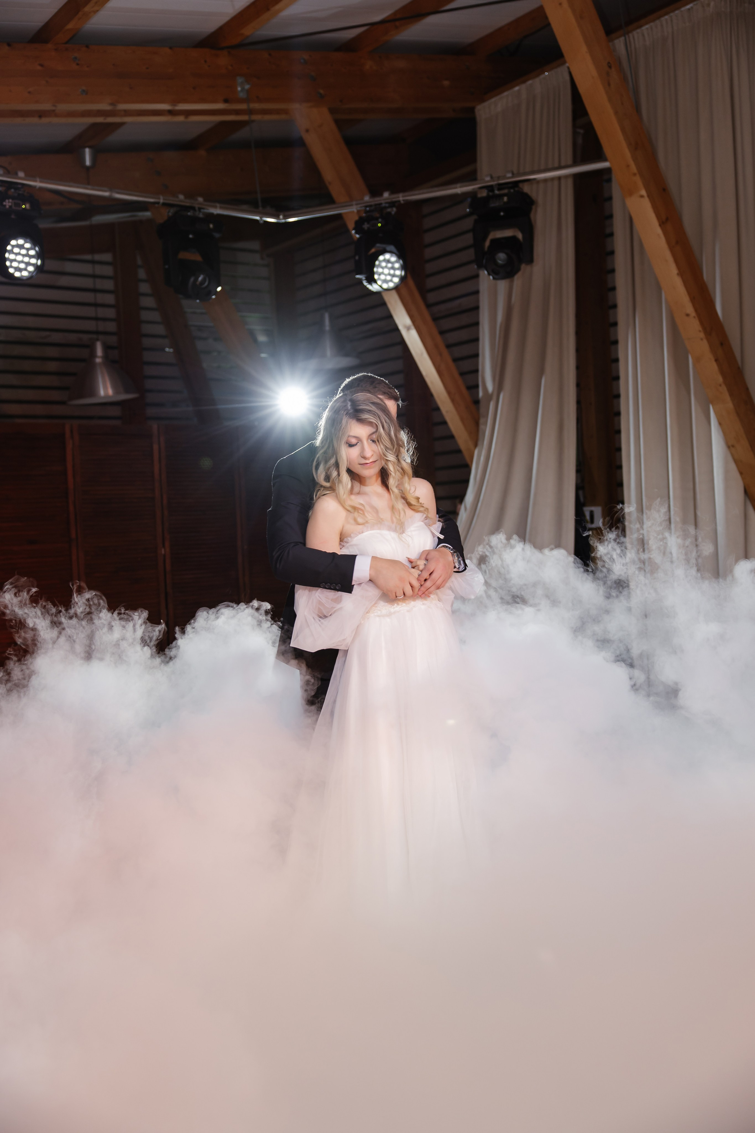 Фотограф на свадьбу на полный день. Фотограф, видеограф на свадьбу в Москве Никита Назаров