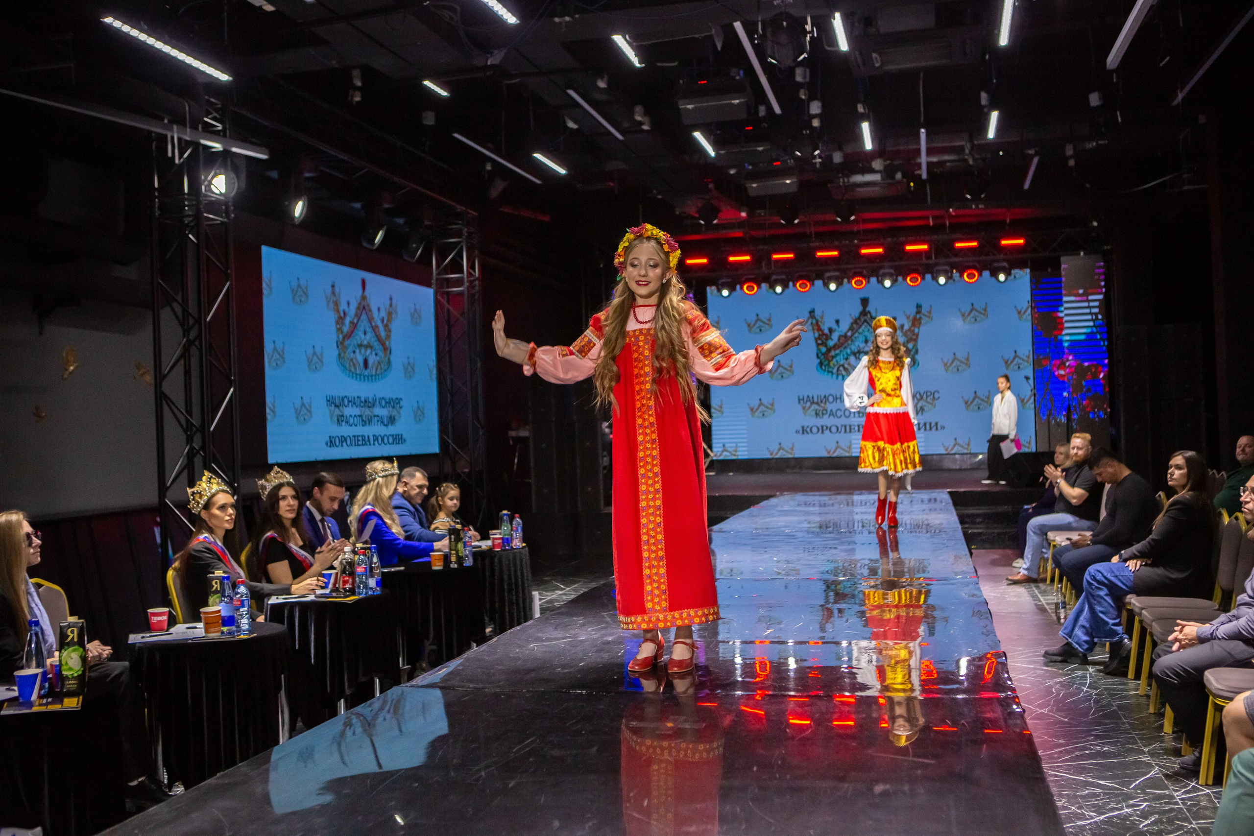 Юная королева Москвы 2024. Репортажный, семейный, свадебный, портретный фотограф