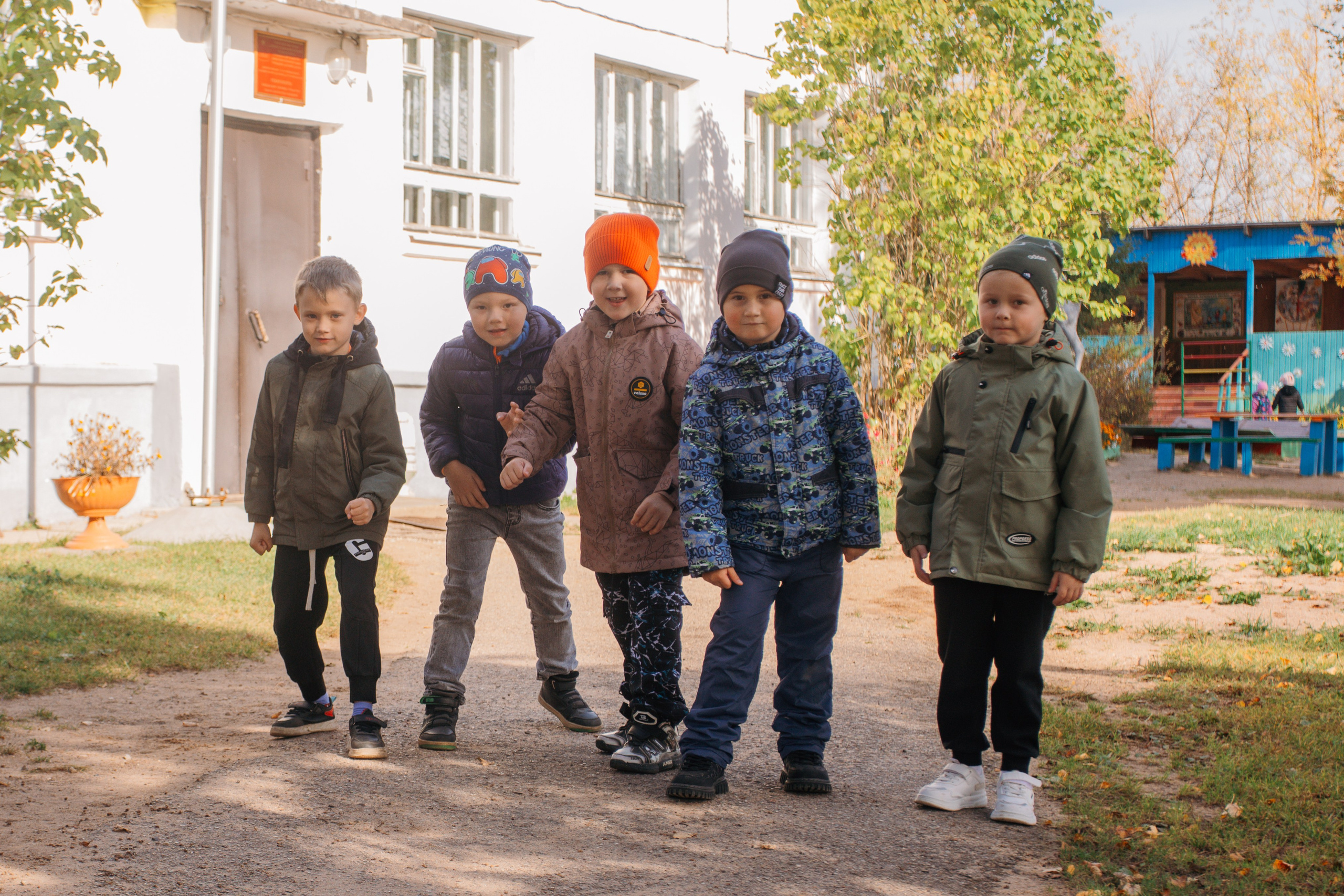 Детский сад № 20. Фотосессия для выпускного альбома. Студия выпускных альбомов Остров