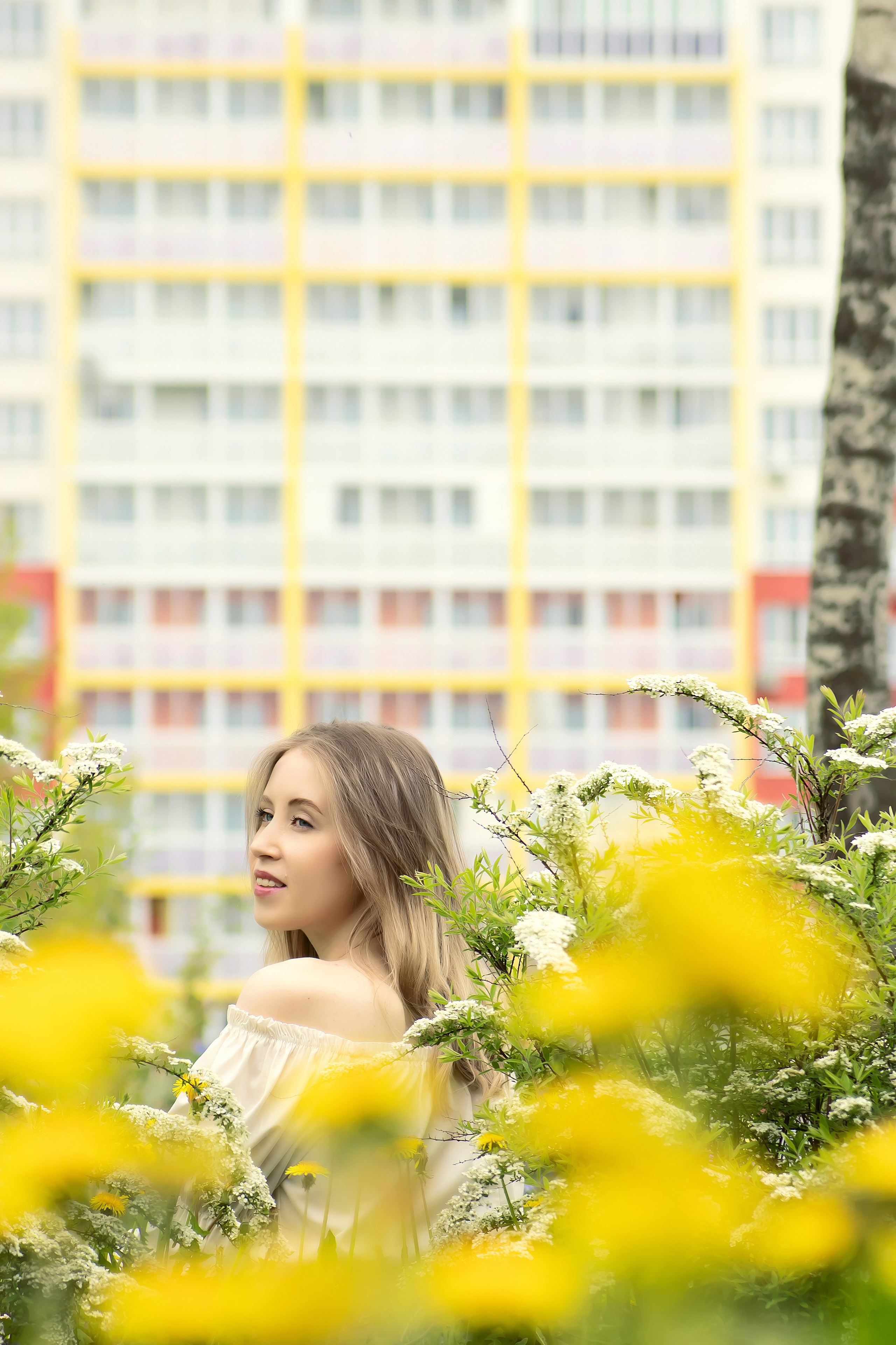 Индивидуальная фотосессия на цветении. Детский и семейный фотограф Кемерово Антонина Семеркова!