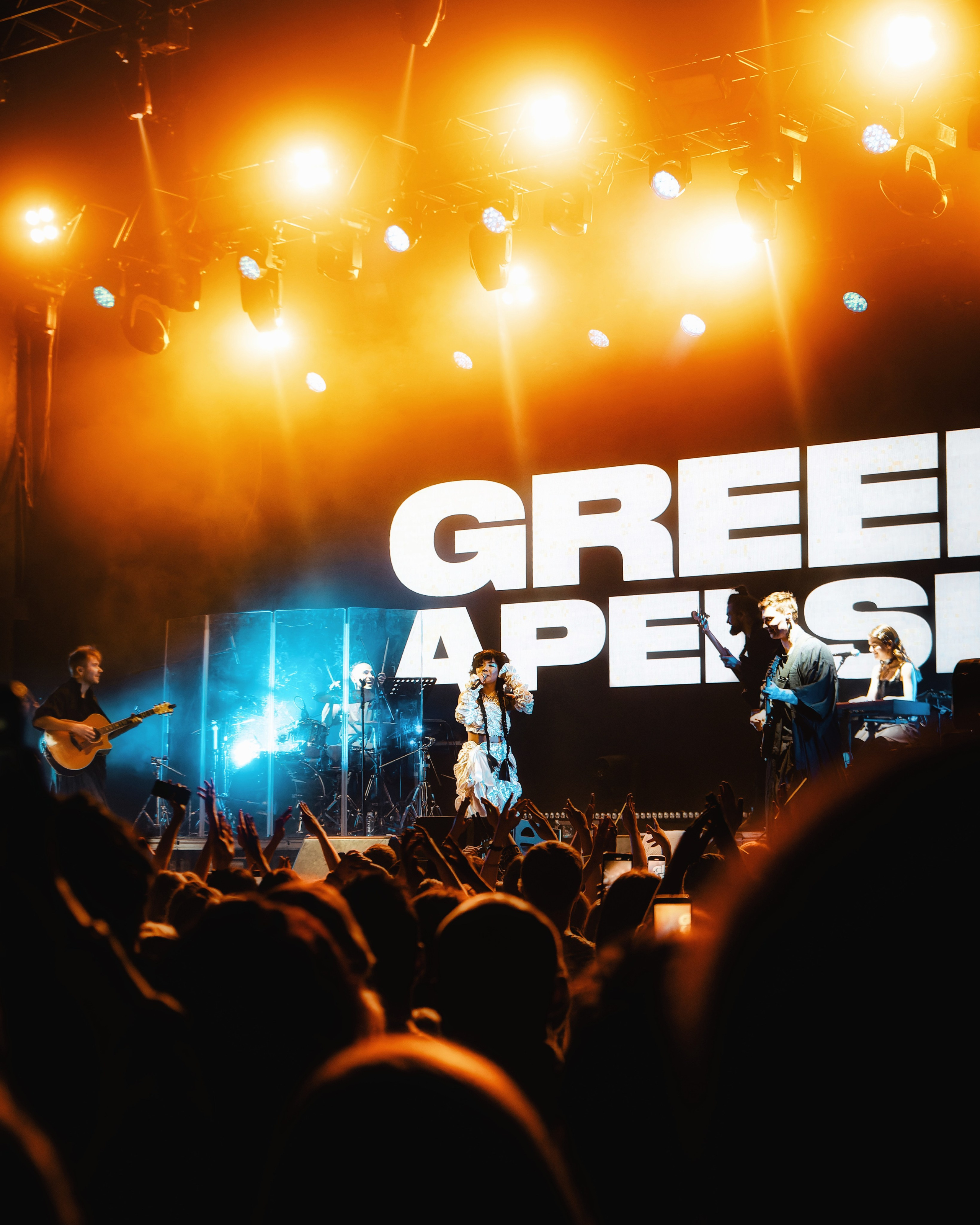 Green Apelsin в клубе Base 3.05.2024. Репортажный фотограф и видеограф в Москве