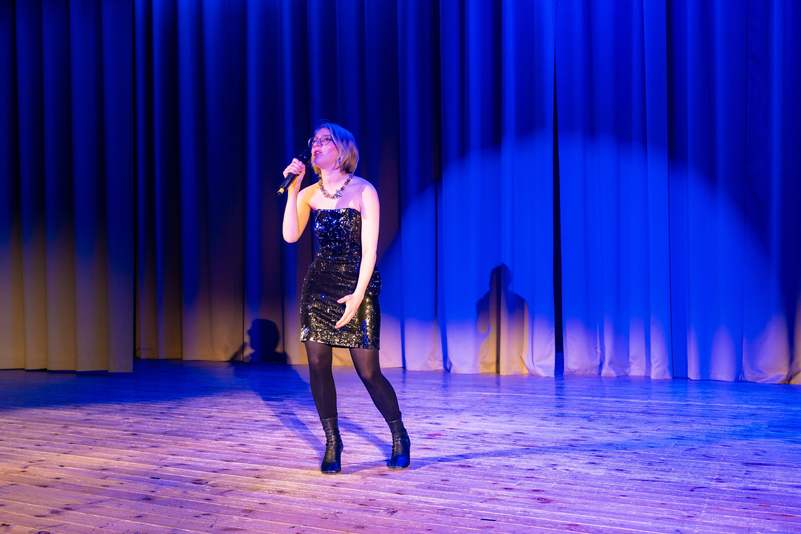 Концерт ДК Буривестник. Фотограф Никита Комаров