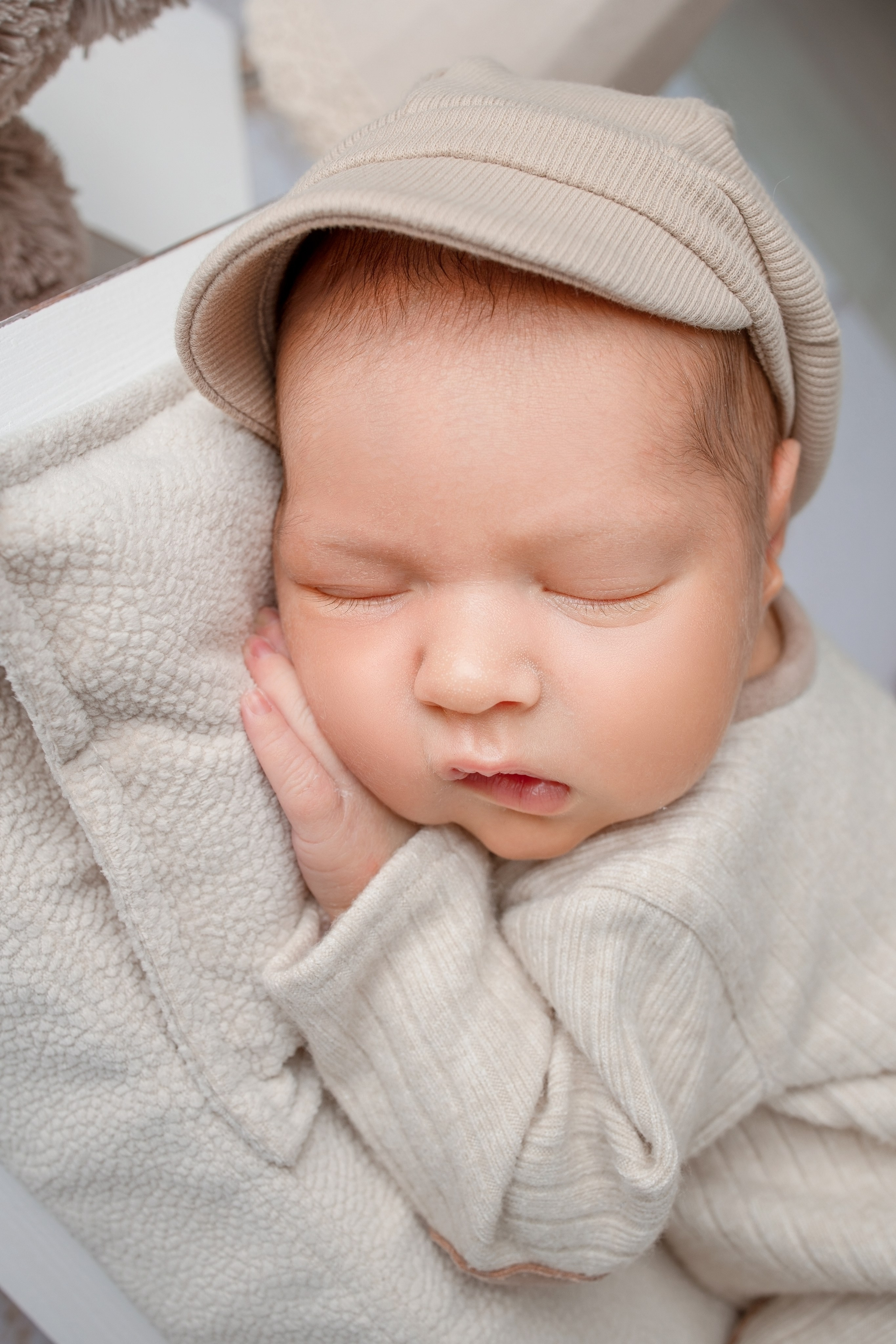 Нежная и милая фотосессия первых дней жизни Вашего ребенка в Минске. Фотограф новорождённых Минск — стоимость newborn фотосессии в Минске