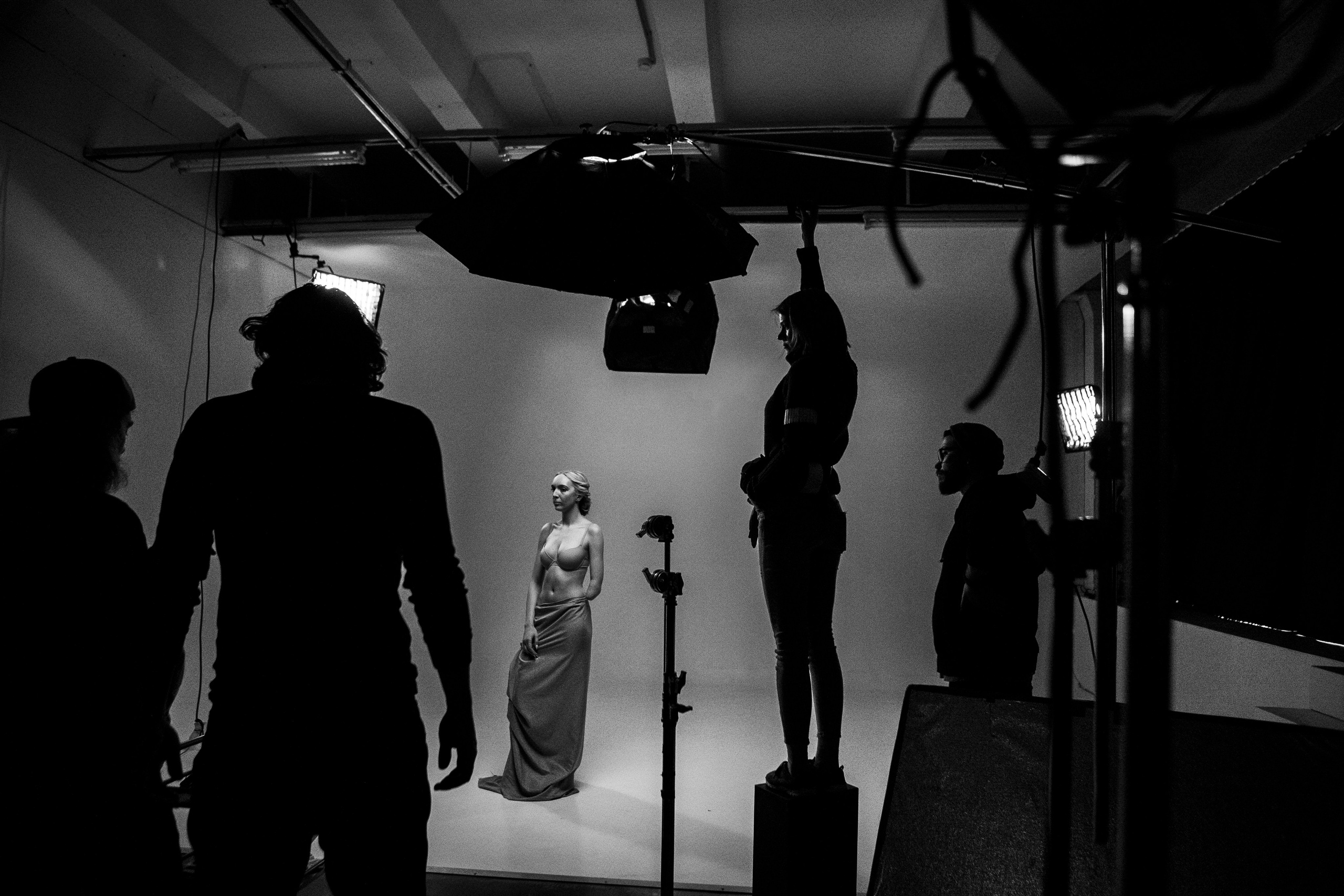 Фабрика кино. Ольга Пилант. АРТ, бэкстейдж, свадебная и семейная фотография, городской портрет, интерьерная фотография