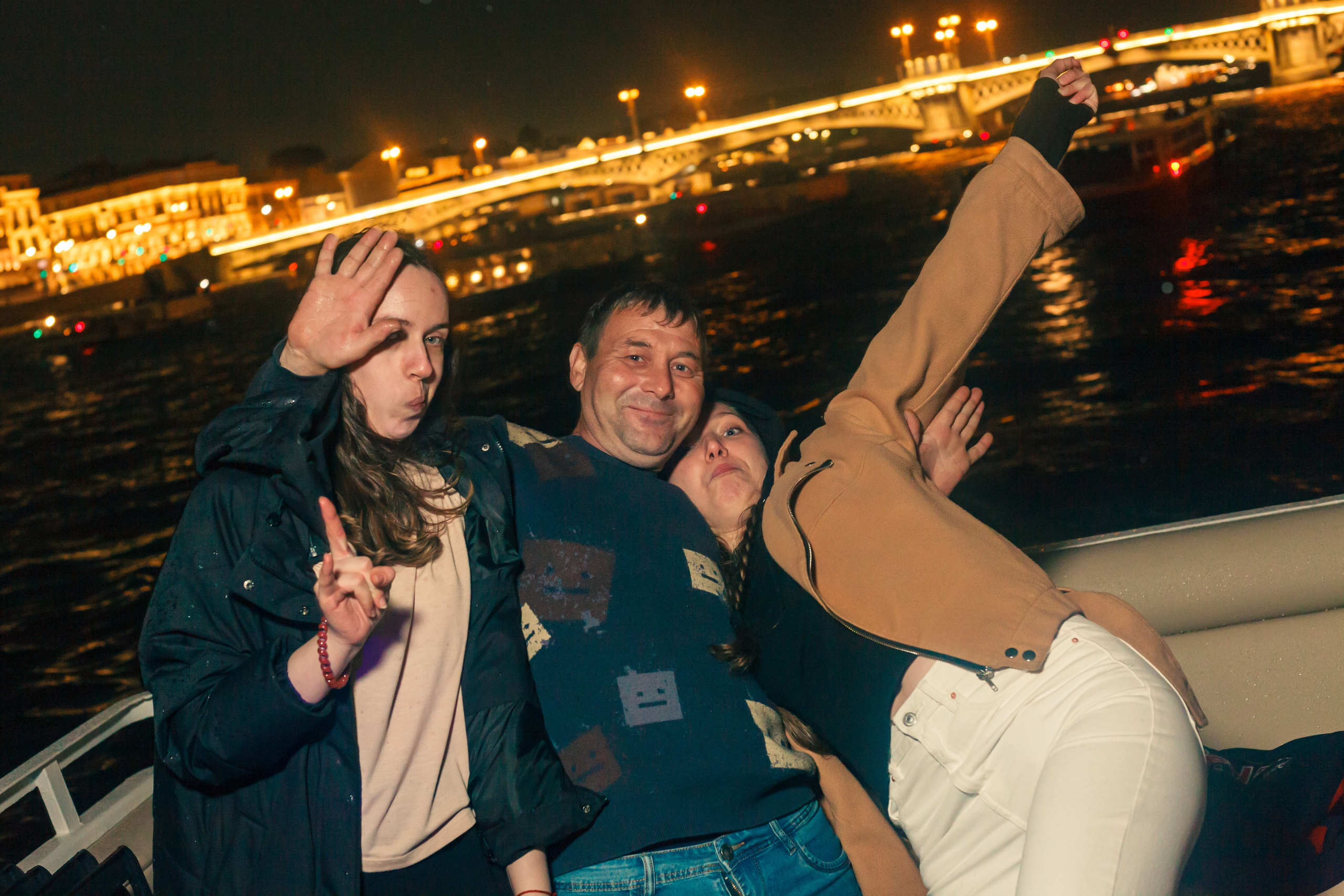 Танцы на воде. Фотограф в Санкт — Петербурге Валерий Гаухман