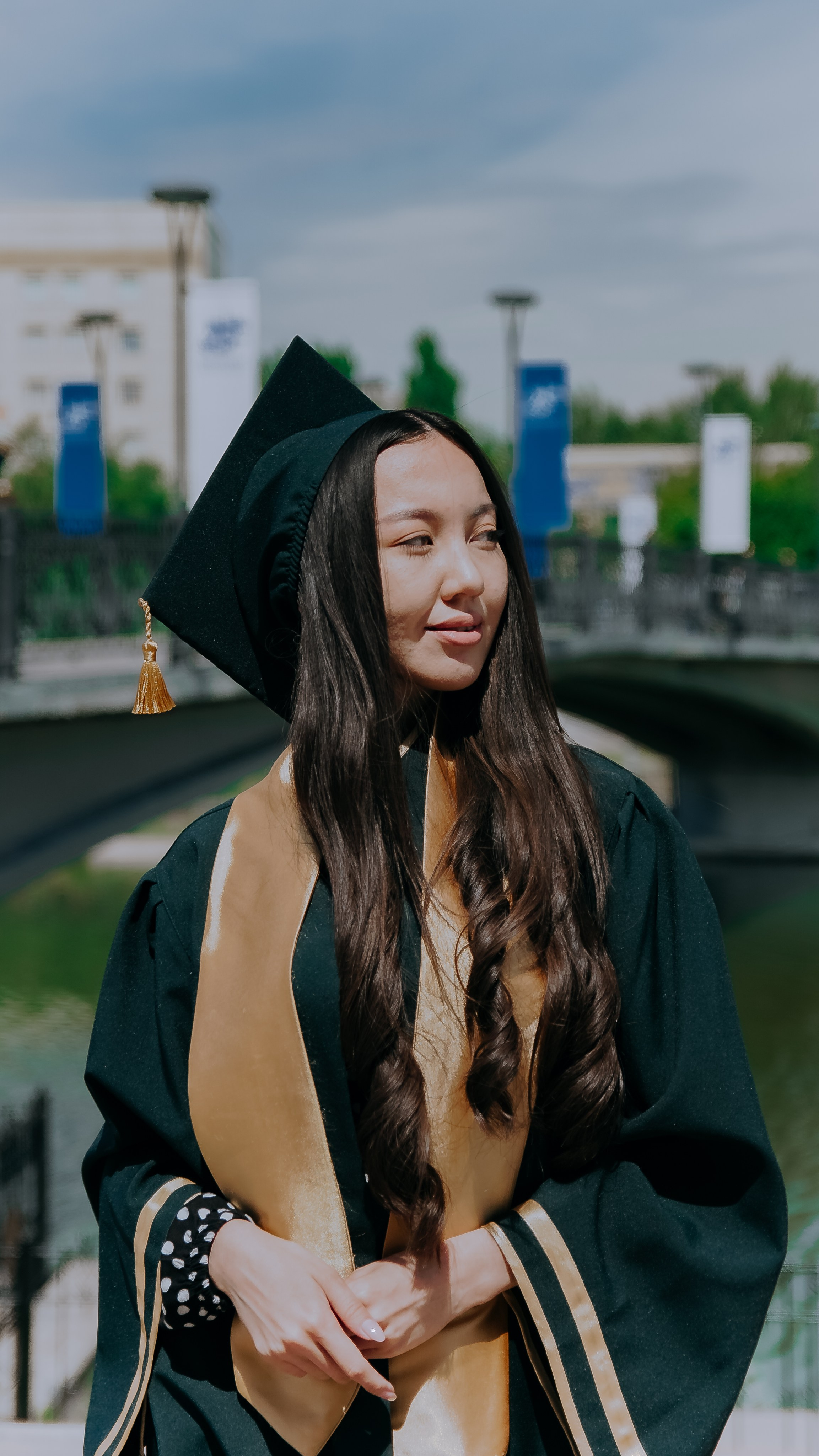 Выручение диплома ЕНУ. Уличный и студийный фотограф в Астане Ержанов Нурасыл