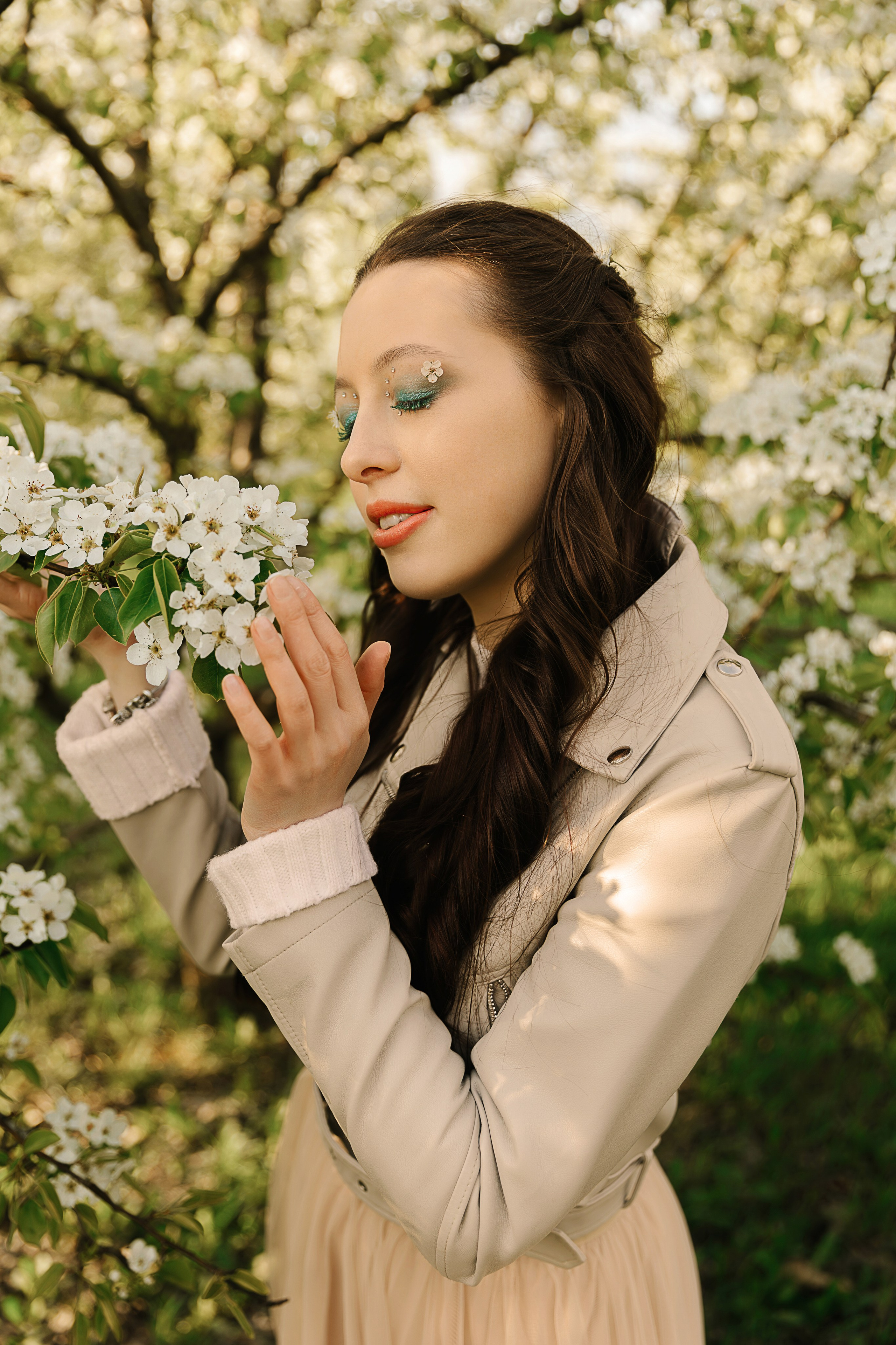 Фотосессия в цветении в Москве. Семейный и женский фотограф в Москве Надежда Воробьева