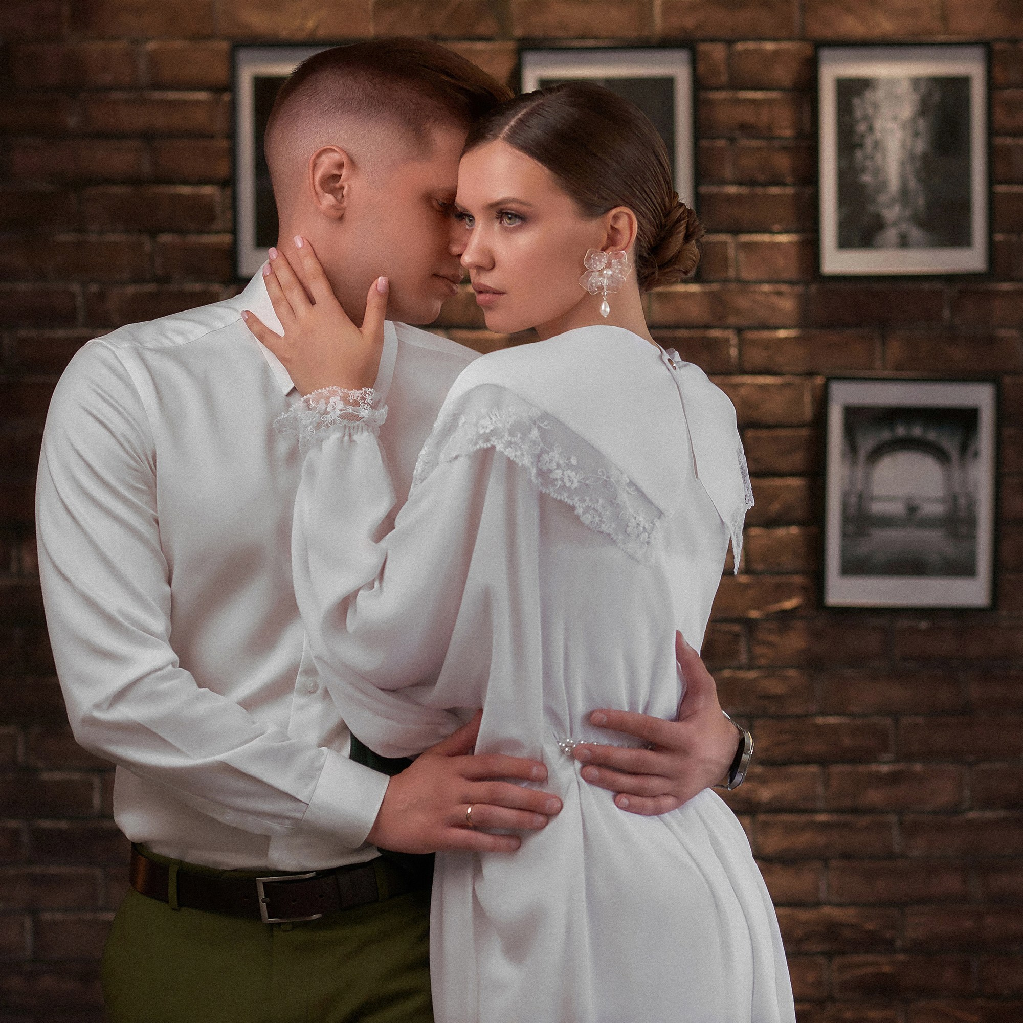 Свадебная Фотосессия в г. казани | Фотограф на Свадьбу в г. Казани Фотограф Садег Азарми тел. +79172288430 ✔ Сборы невесты и жениха✔ Утро невесты (детали, эмоции, подготовка)✔ Репортажная съёмка ЗАГСа и выездной регистрации✔ Свадебная прогулка✔ Фотосъёмка банкета и вечеринки✔ Креативные и тематические свадьбы✔ Свадьба на природе (лайфстайл)✔ Девичники и мальчишники