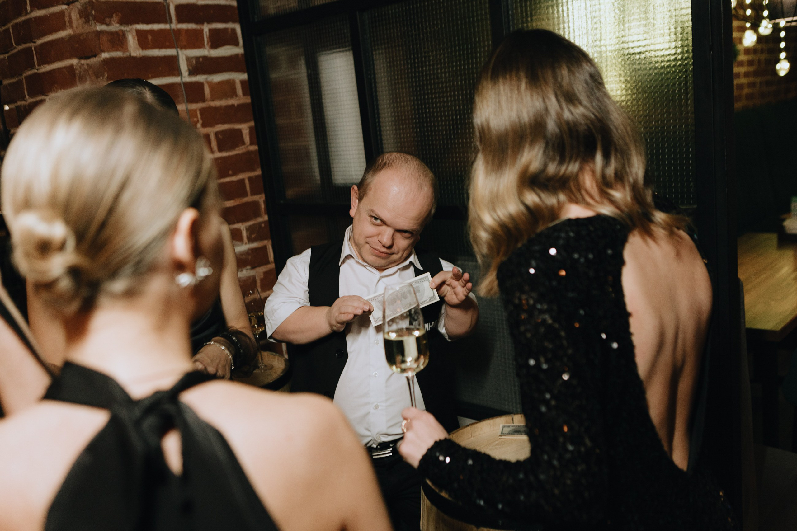 Family comunity корпоратив. LEVORIGINAL